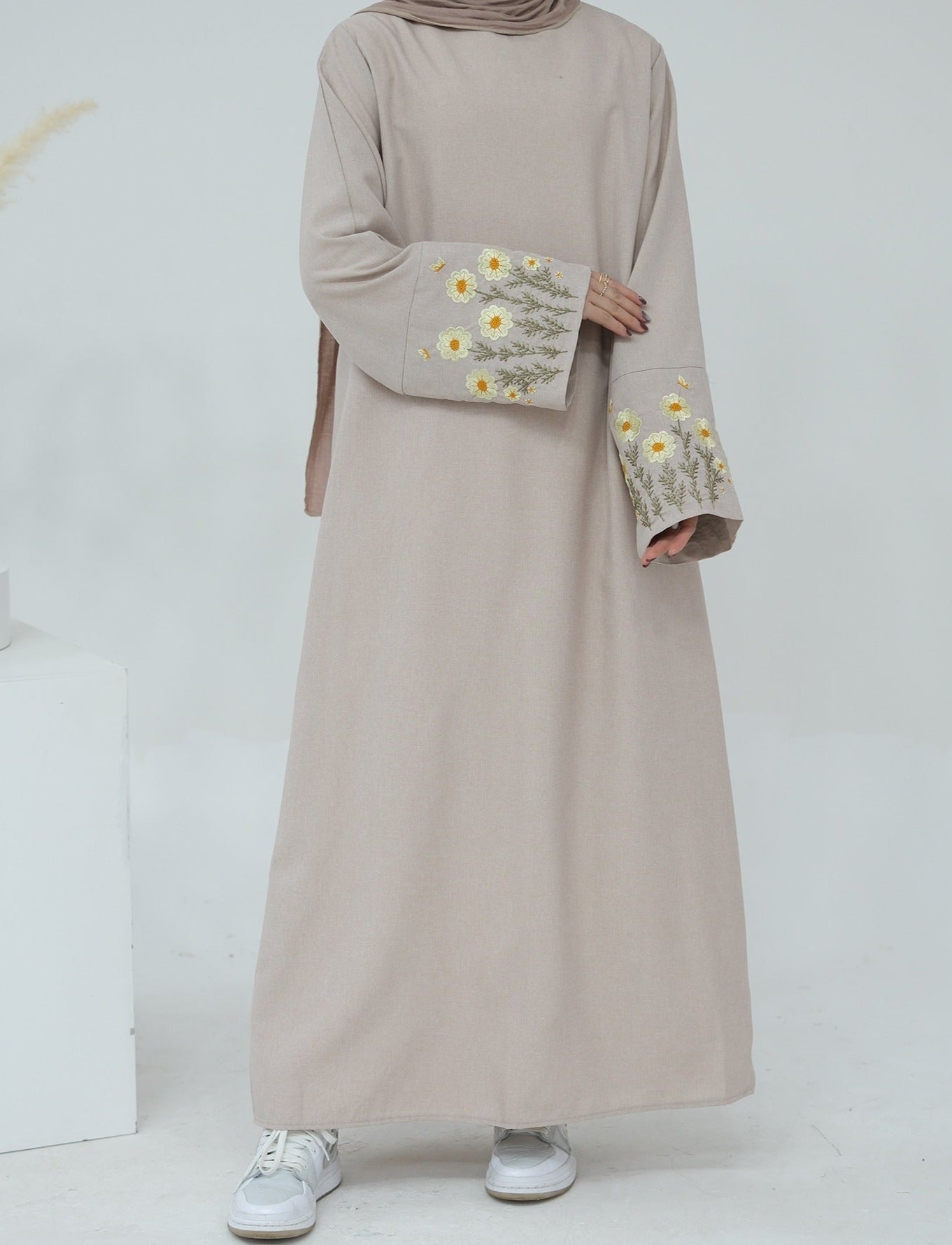 Zahr Embroidery Abaya
