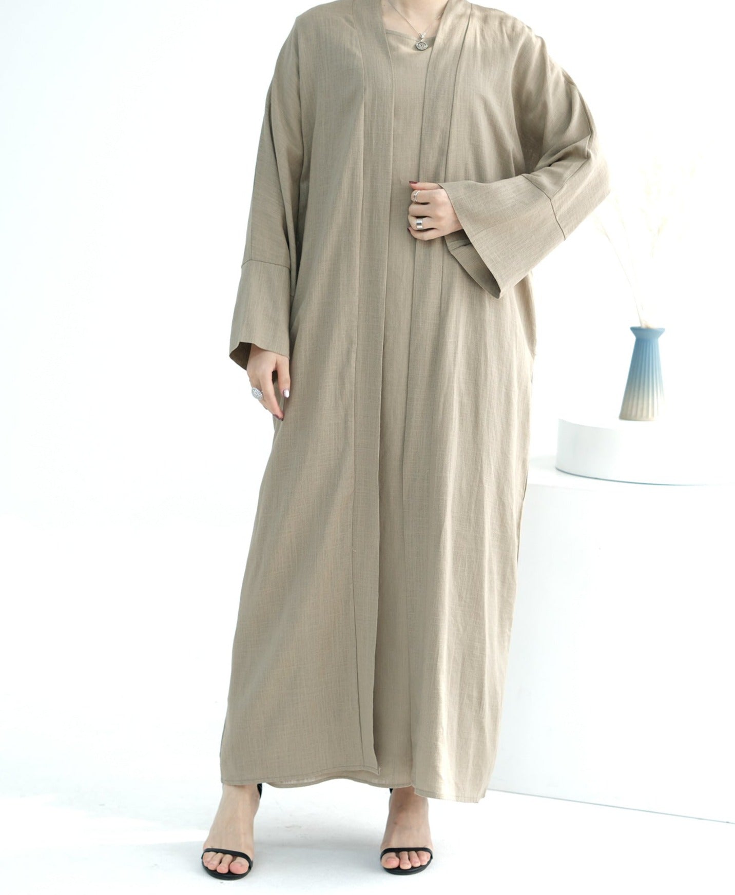 Reyah Abaya Set