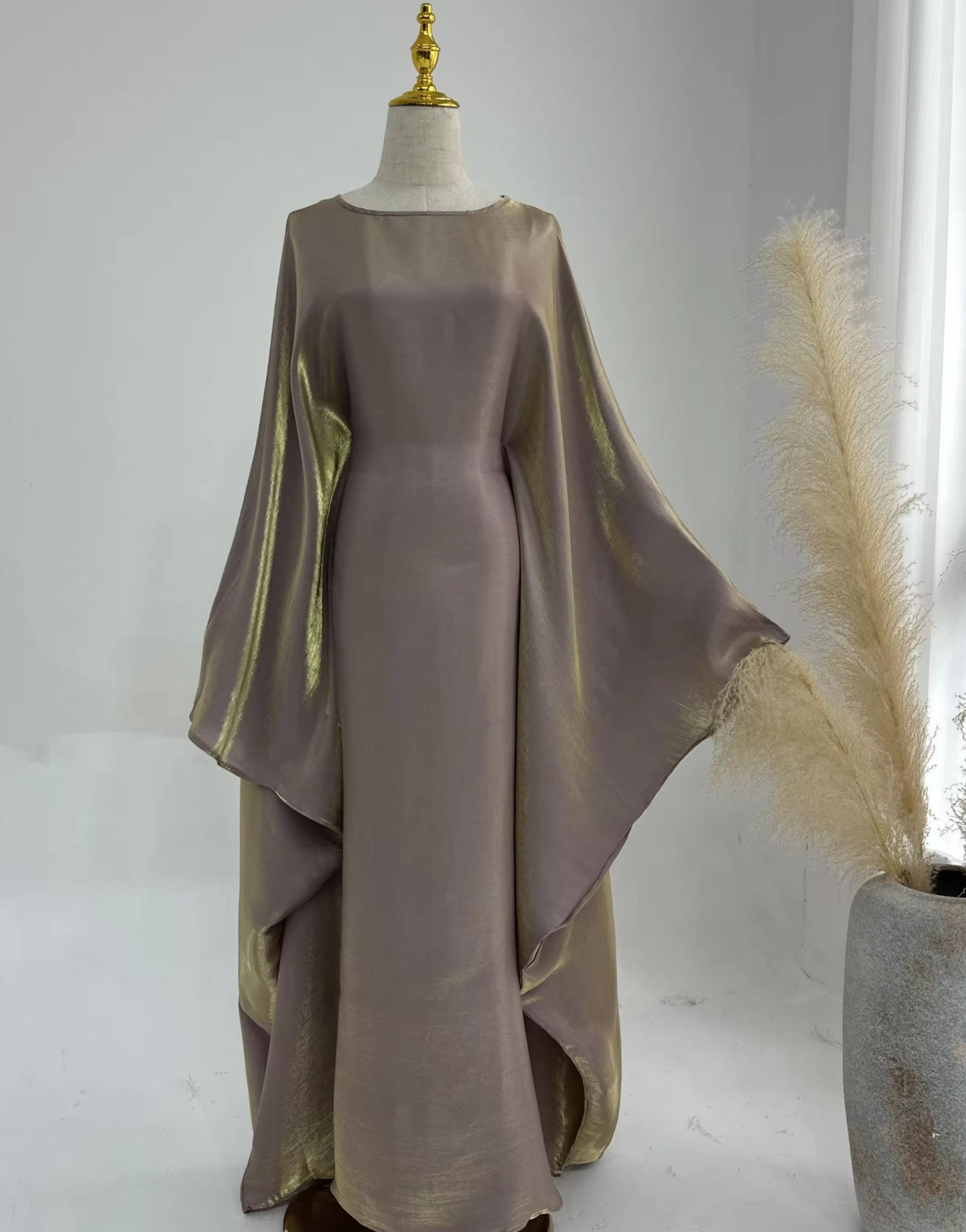 Sahar Batwing Abaya