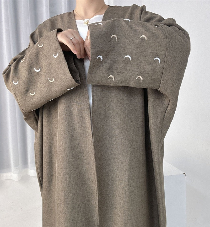 Qamar Embroidery Abaya-Oversized Fit