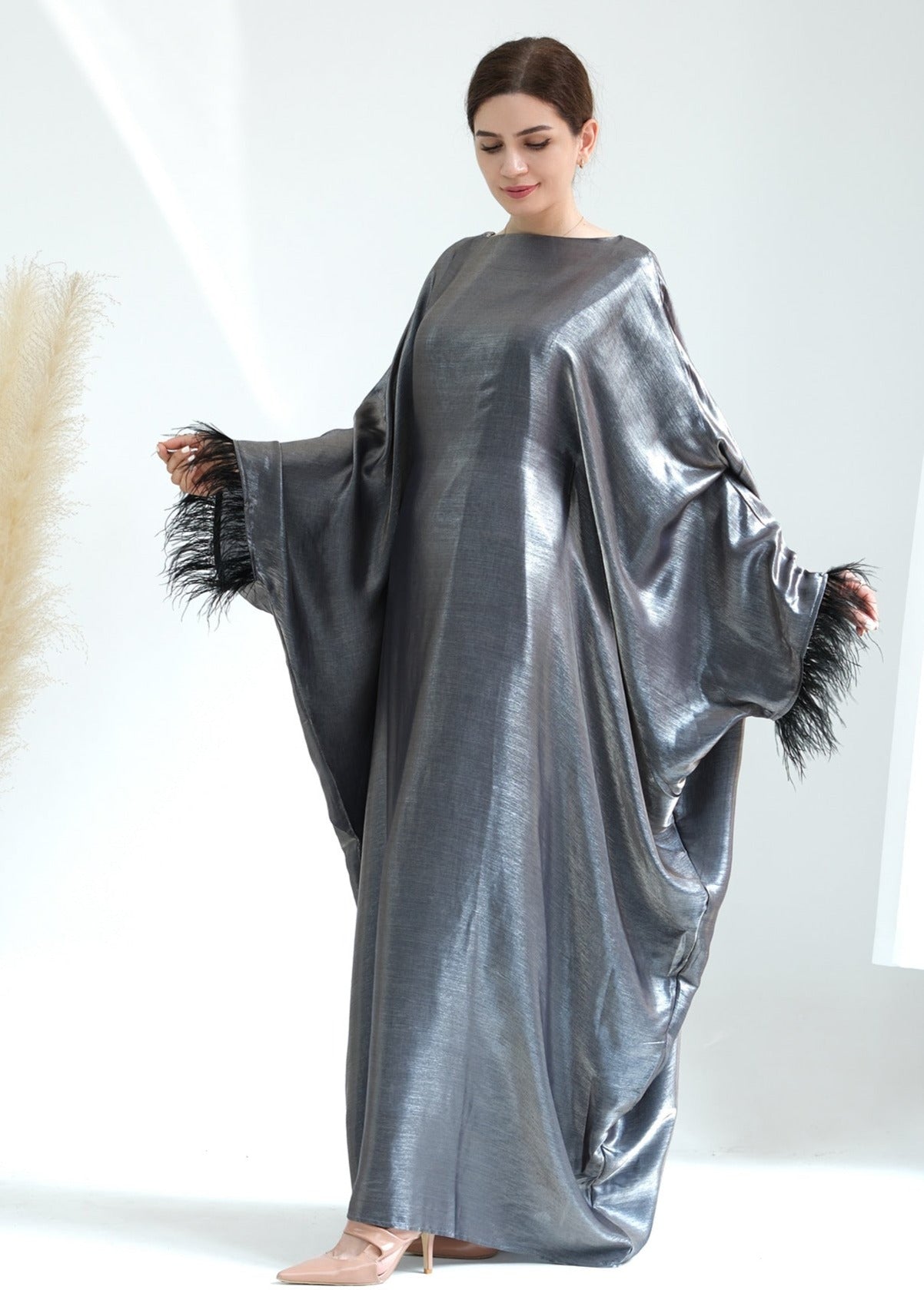 Miah Feather Farasha