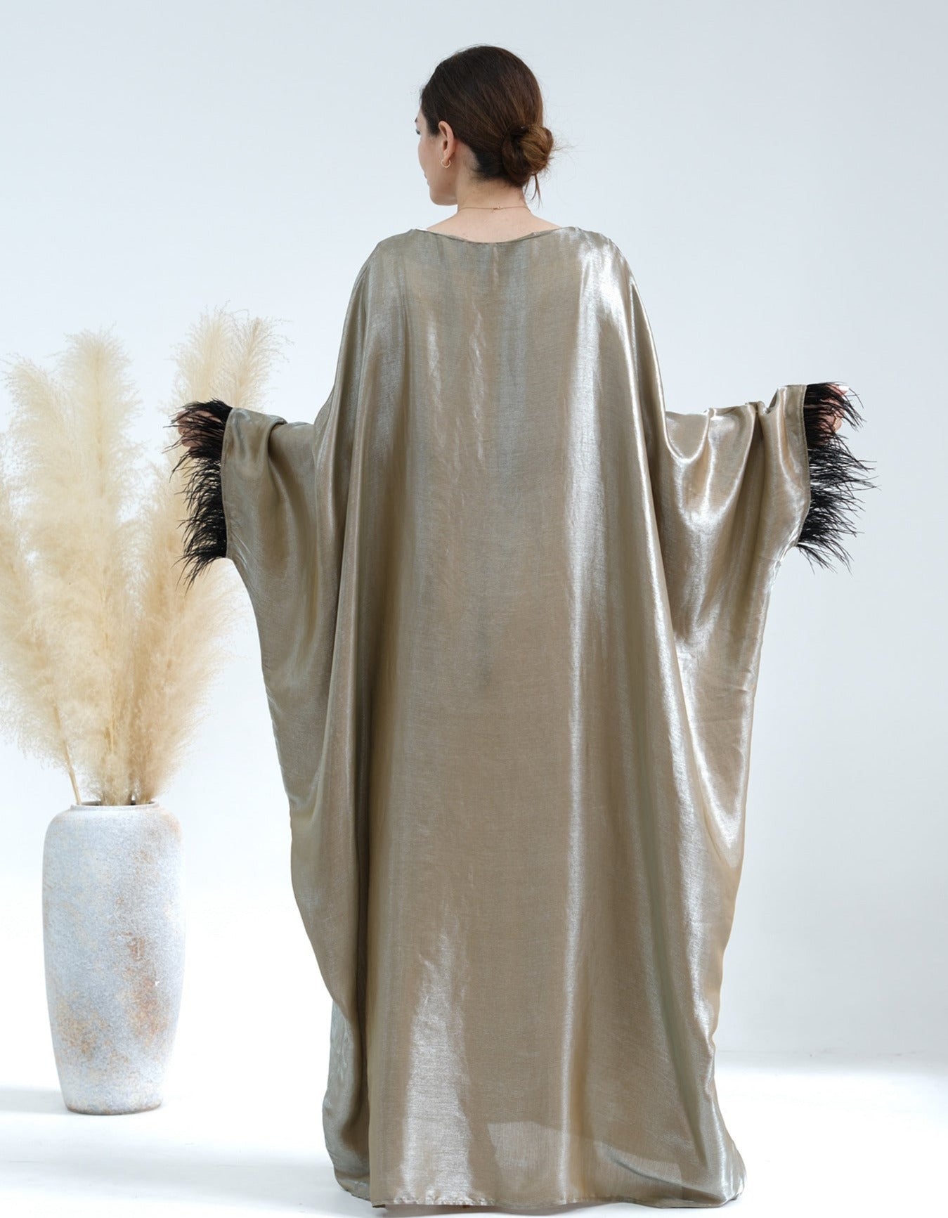 Miah Feather Farasha