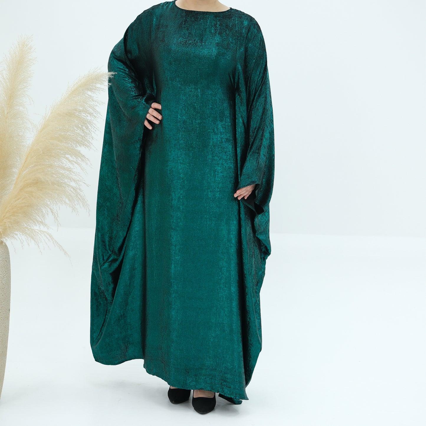 Elisa Butterfly Abaya