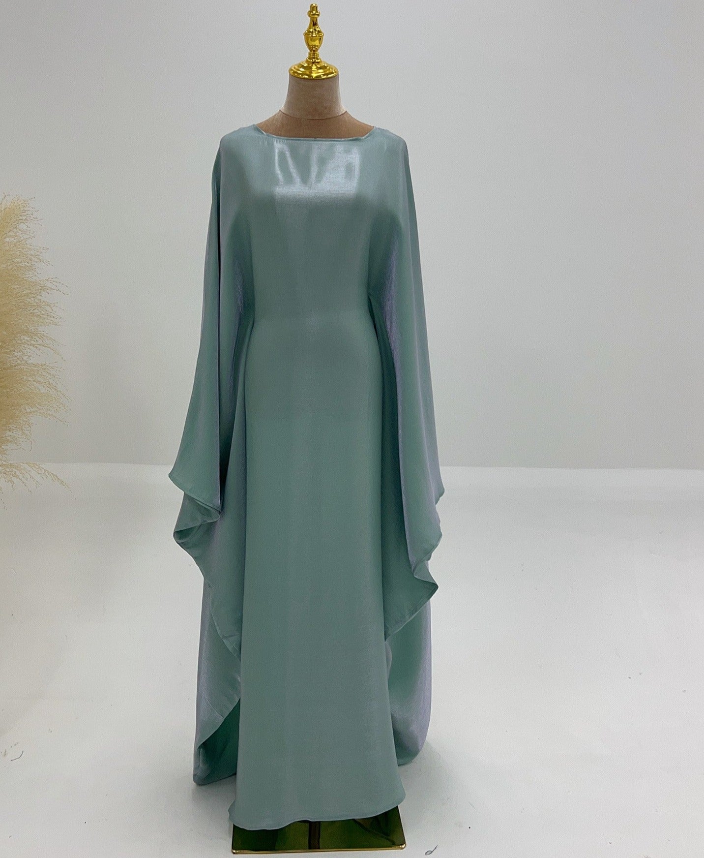 Sahar Batwing Abaya