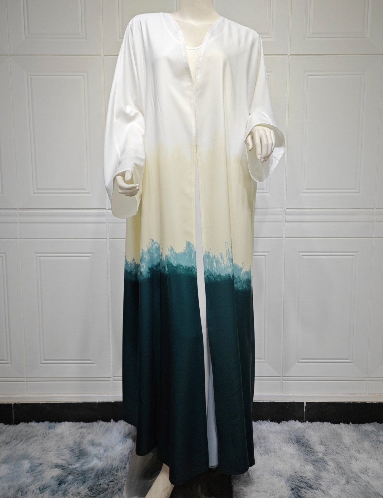 Roomi Ombre Abaya Set