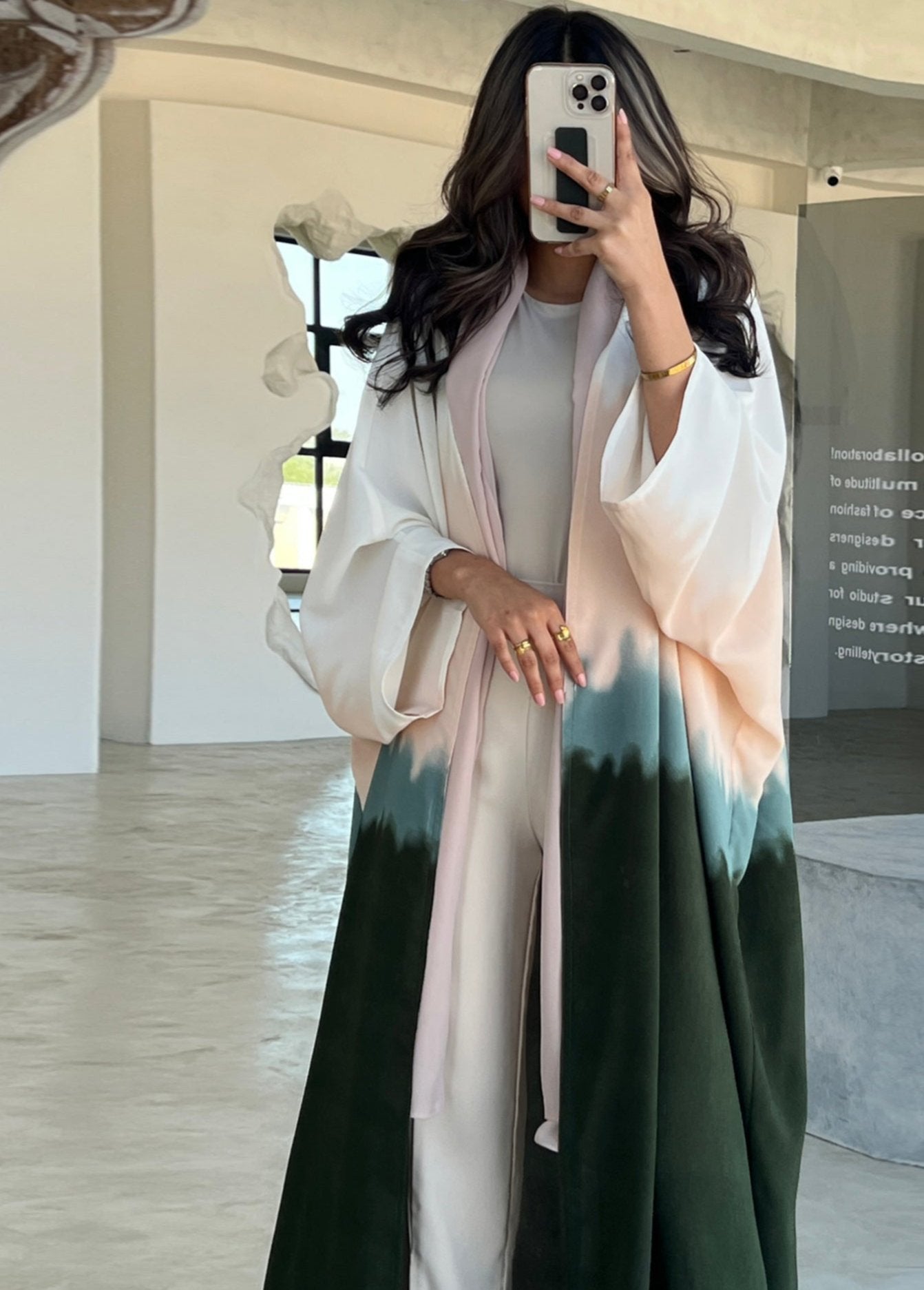 Roomi Ombre Abaya Set