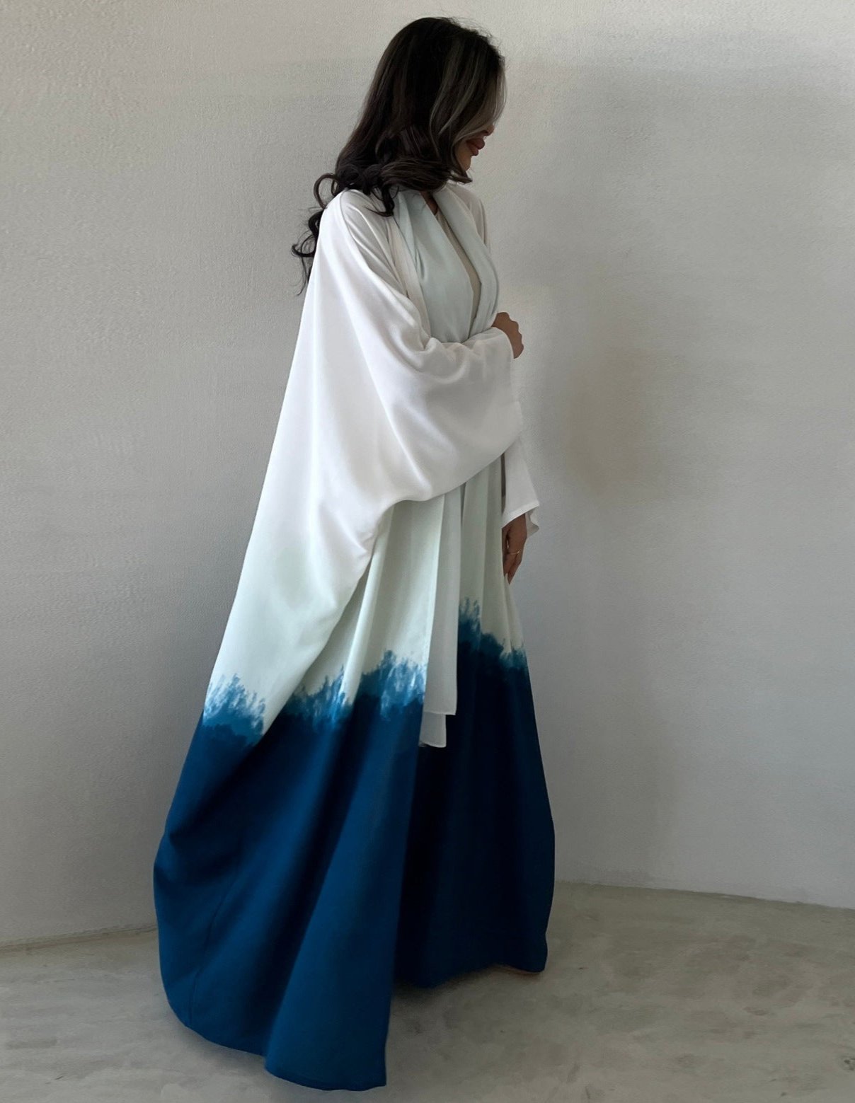 Roomi Ombre Abaya Set