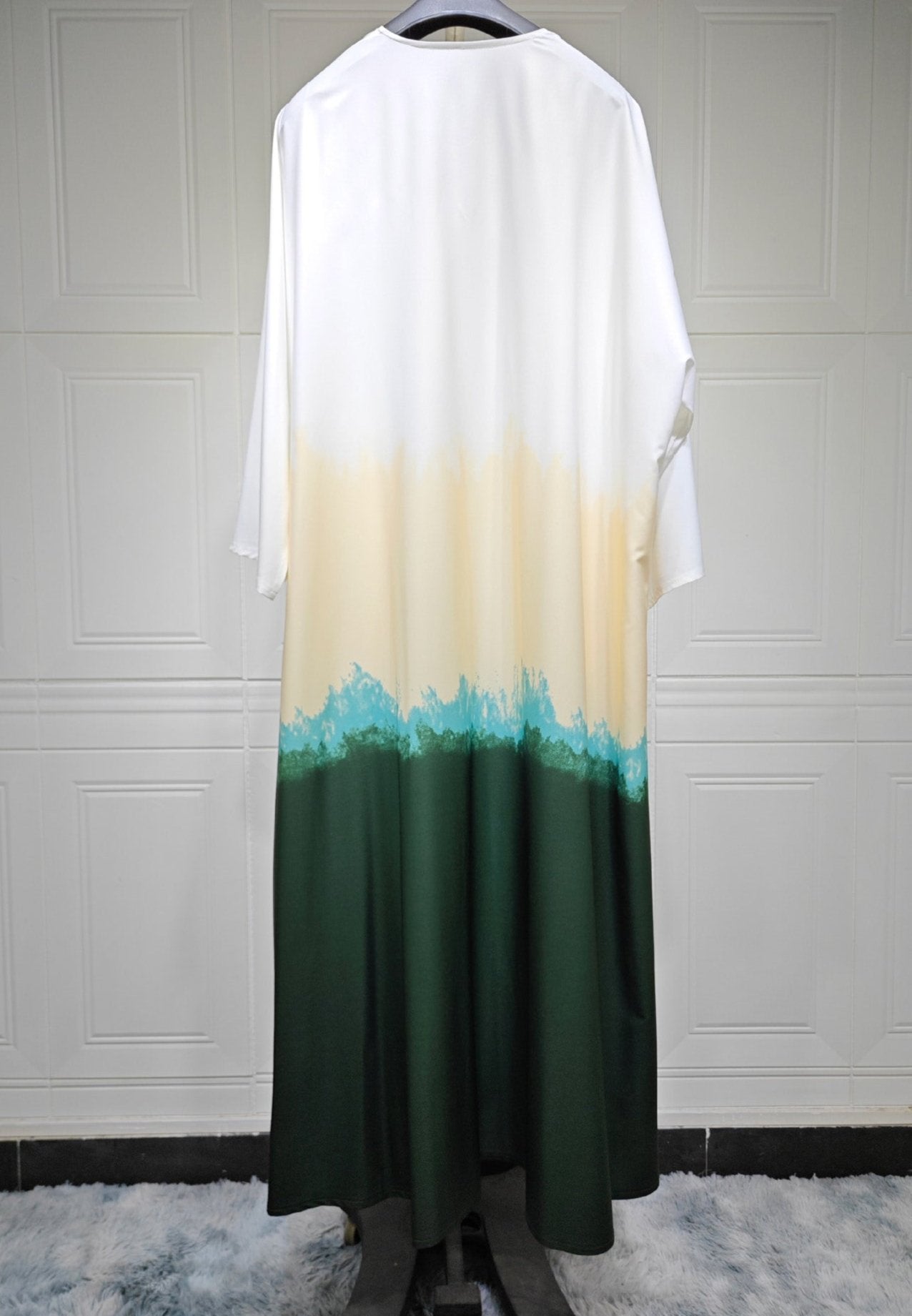 Roomi Ombre Abaya Set