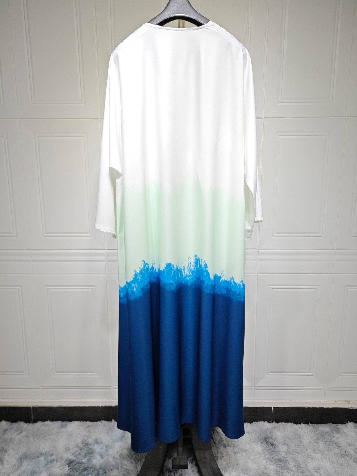 Roomi Ombre Abaya Set