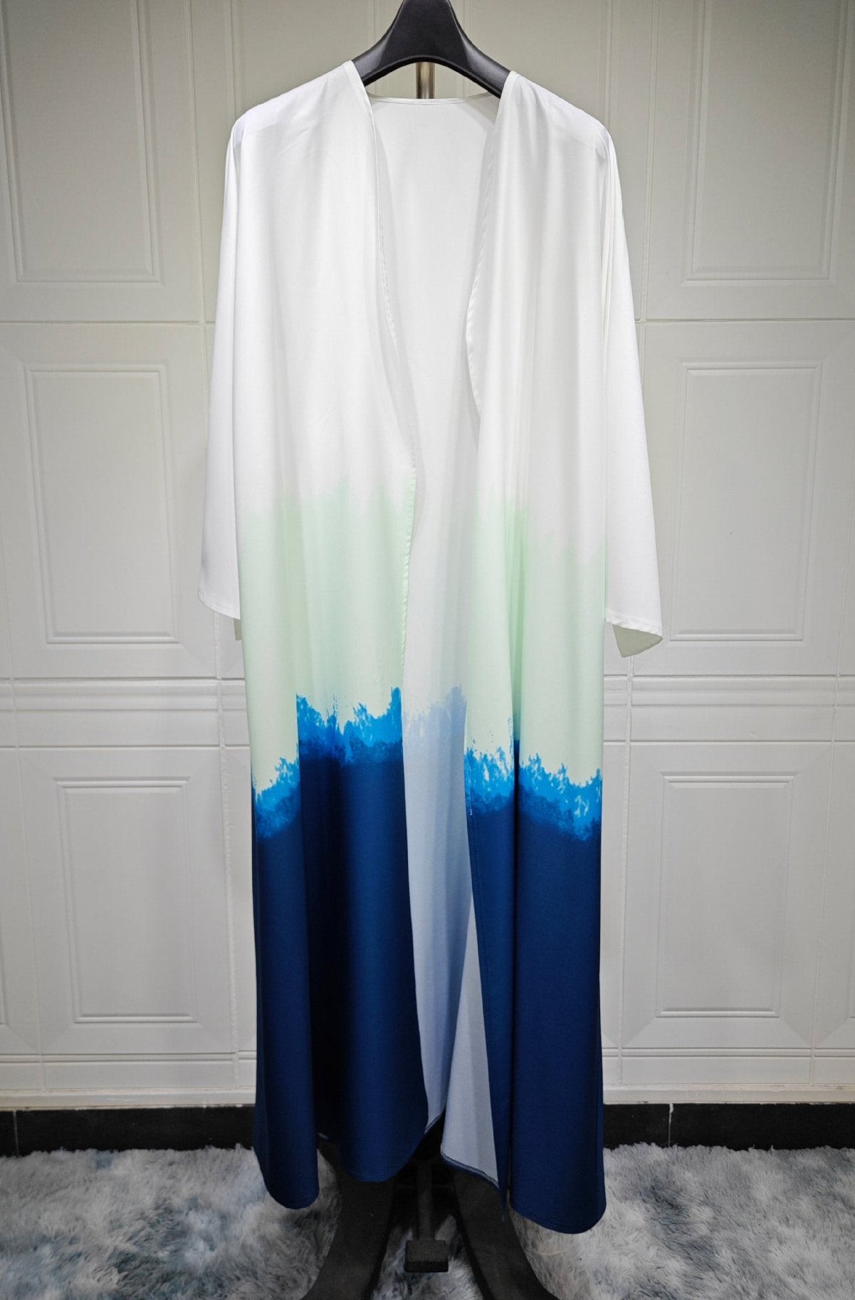 Roomi Ombre Abaya Set