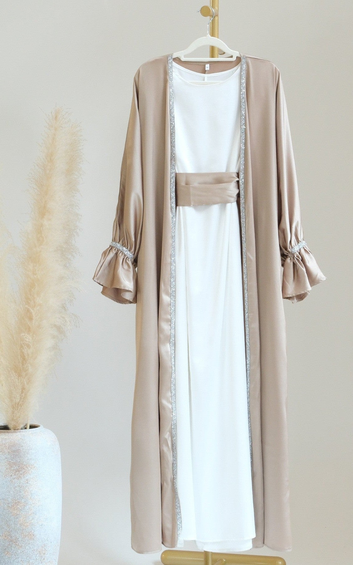Noreen Satin Abaya Set