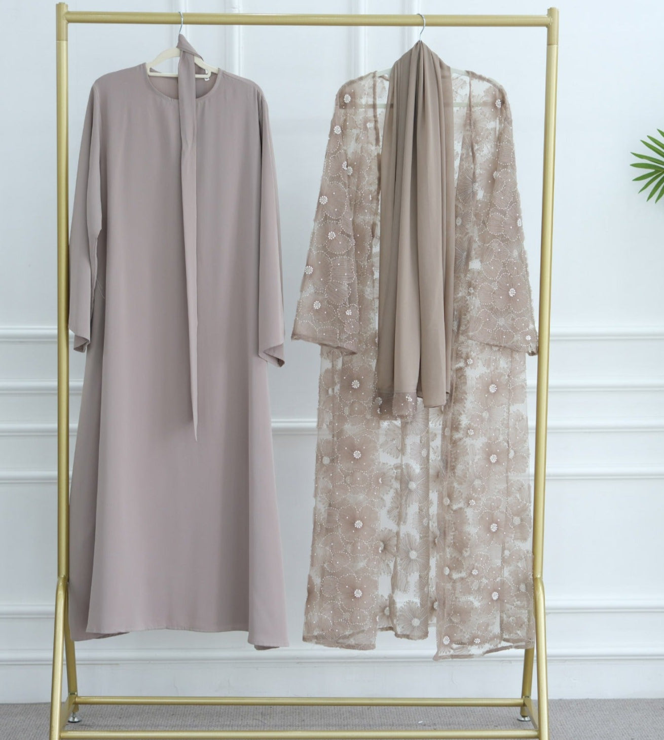 Nawra Abaya Set