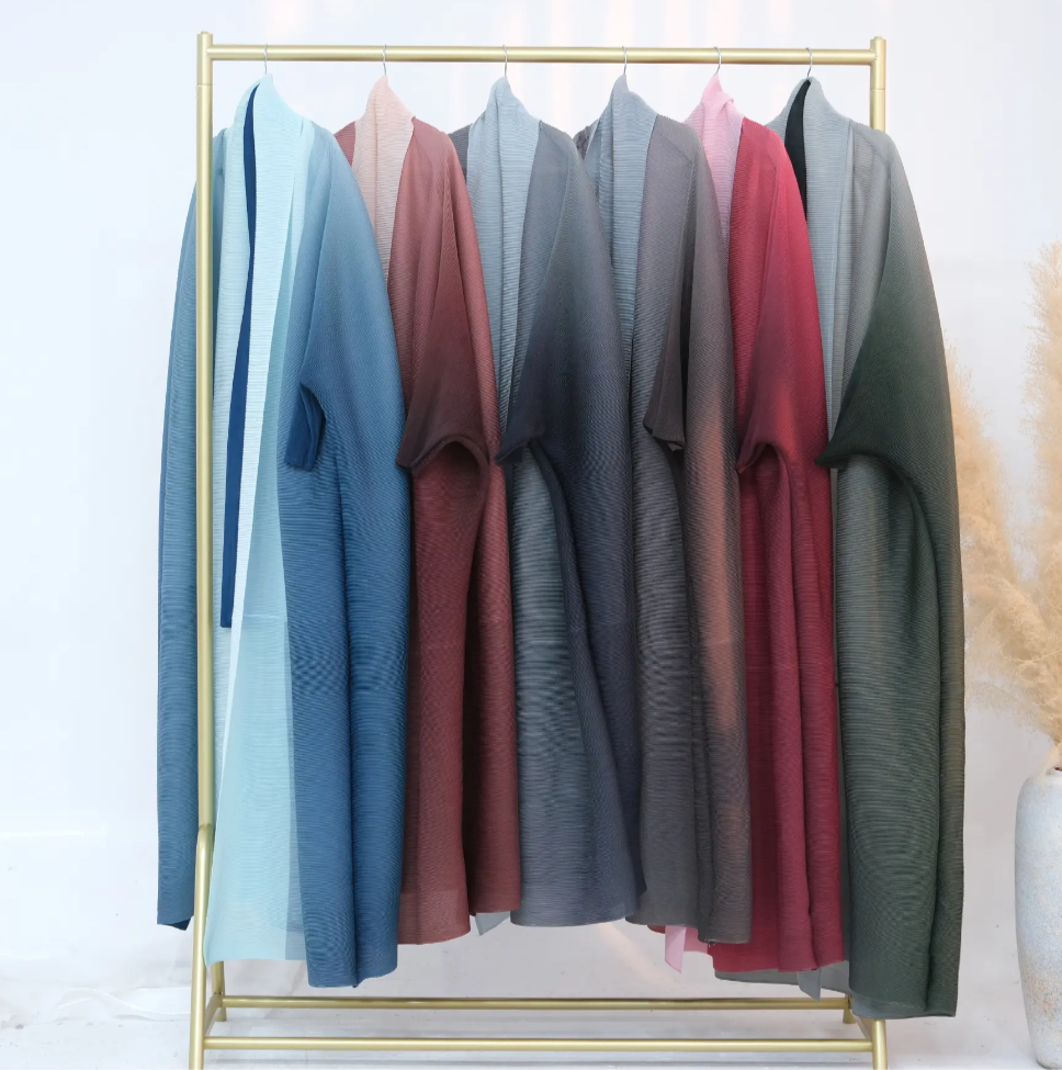 Azuri Two Toned Pleated Abaya