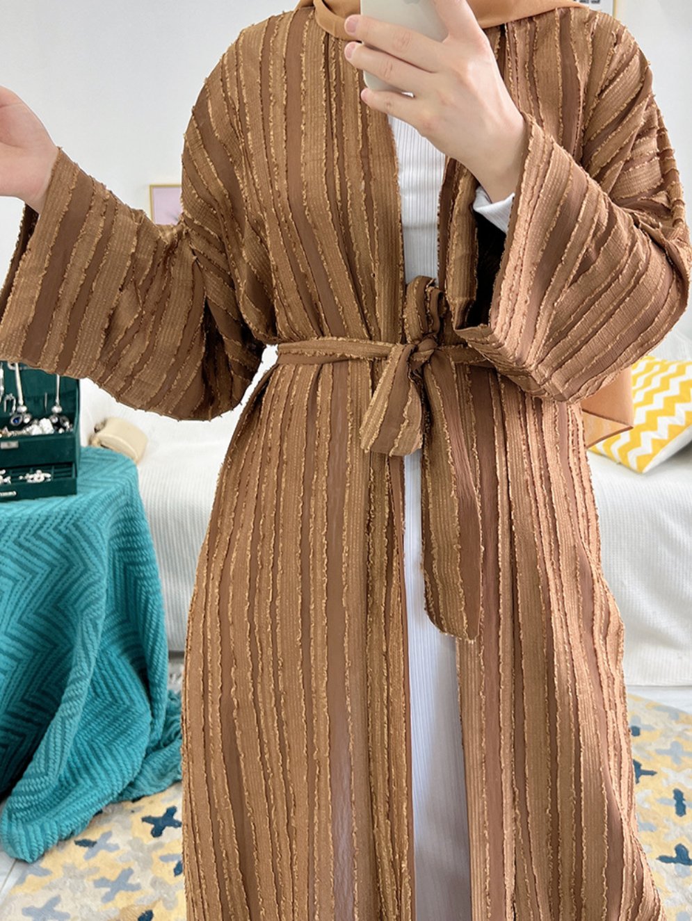 Tehneen Open Abaya