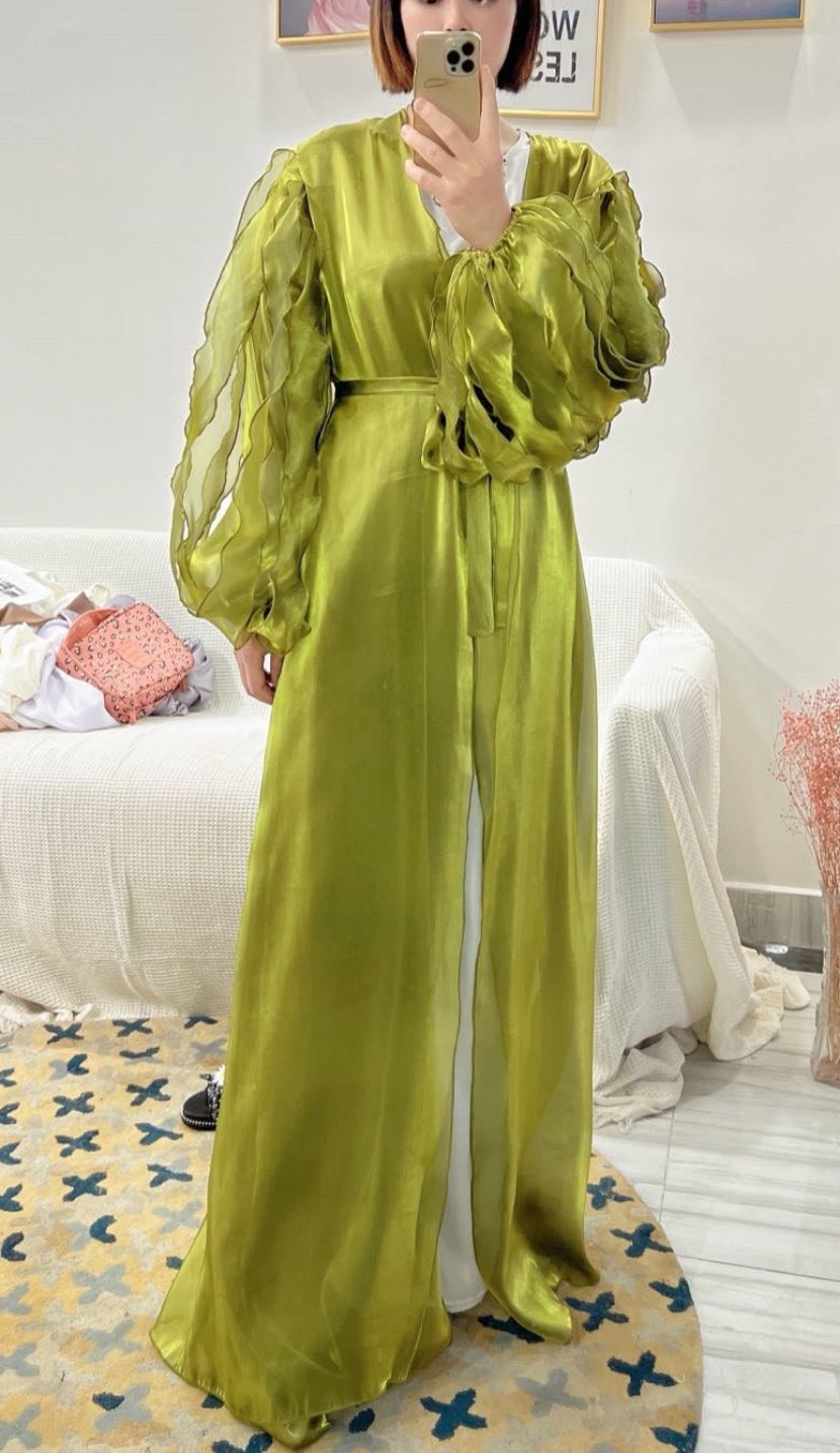 Narmin Balloon Sleeve Abaya