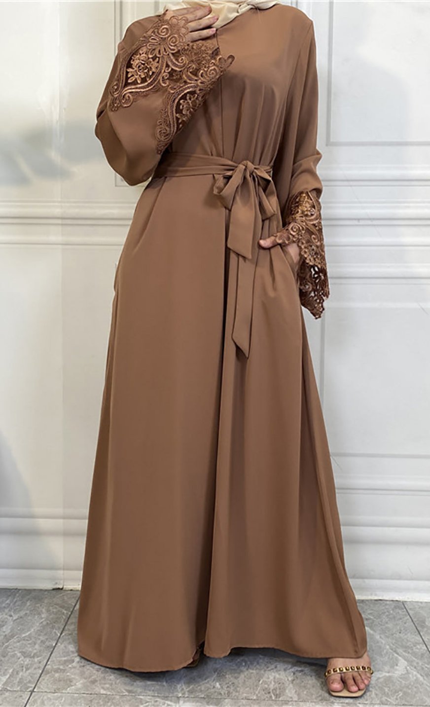 Aayat Closed Abaya