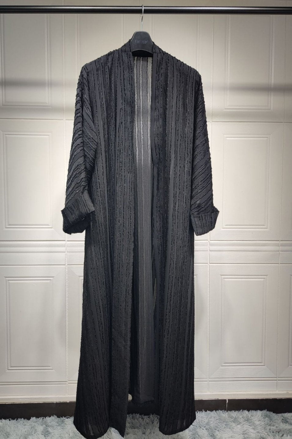 Tehneen Open Abaya