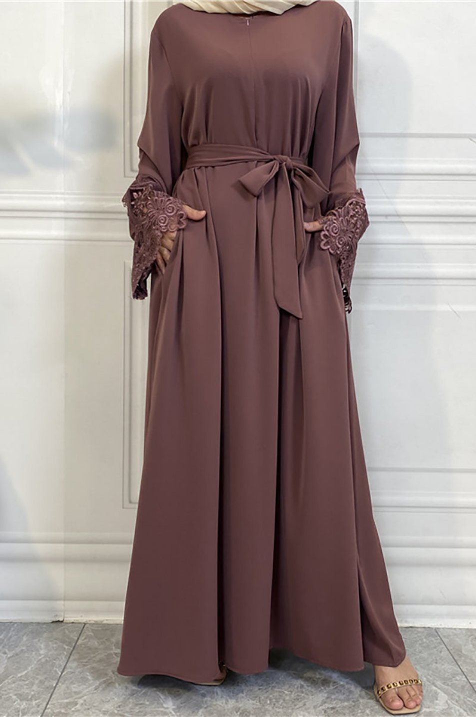 Aayat Closed Abaya