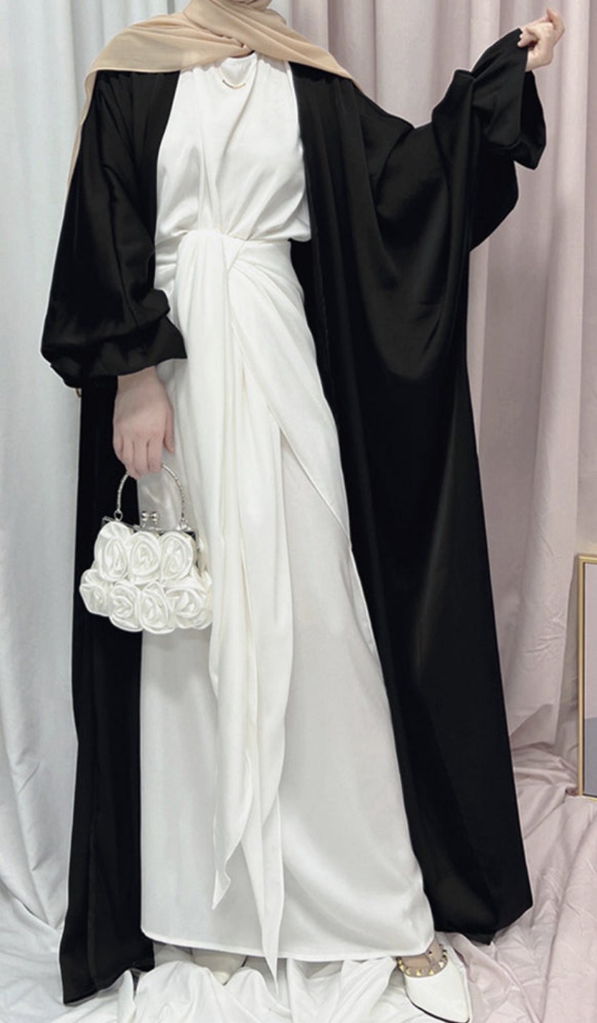 Maahwish Satin Abaya