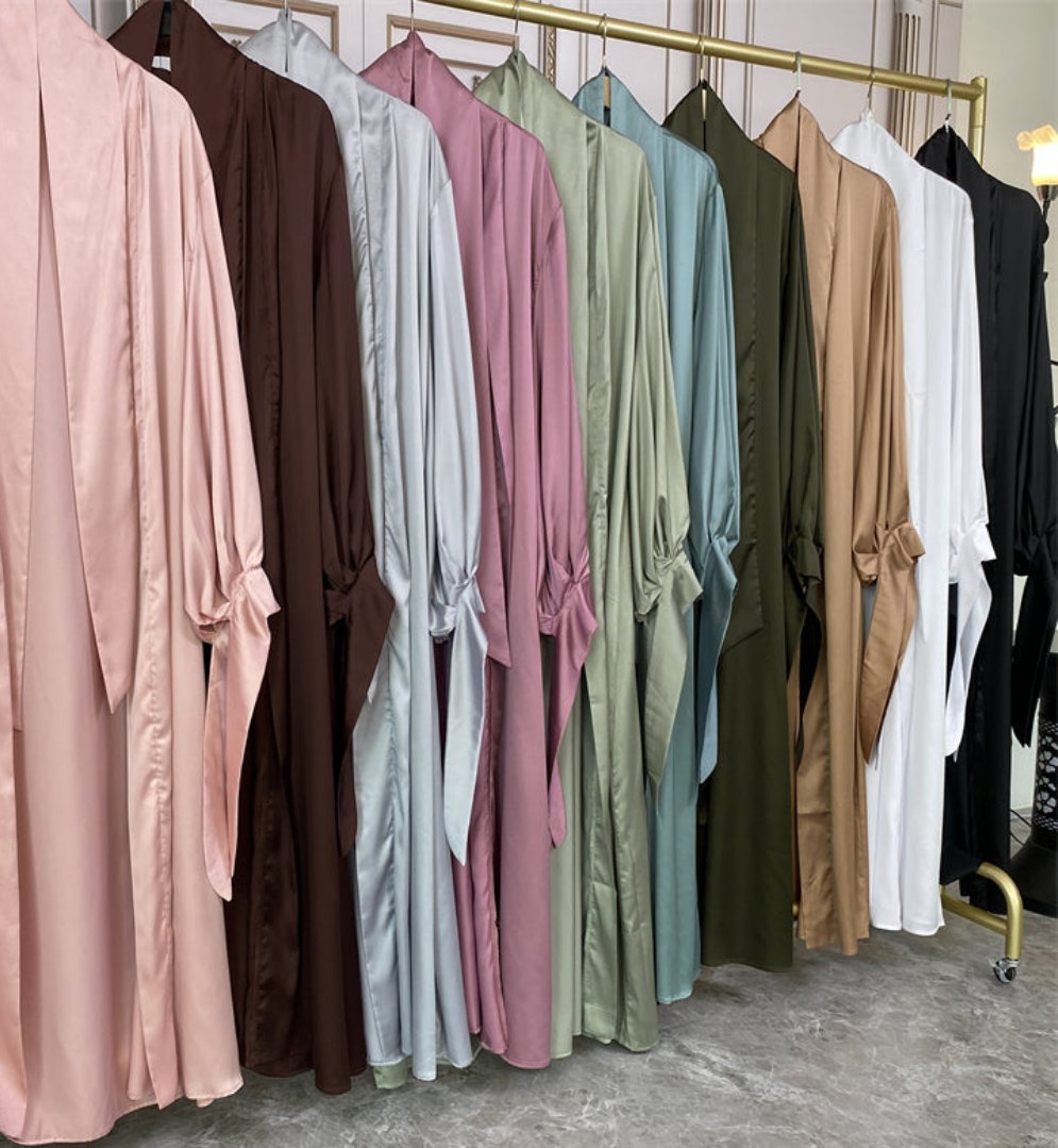 Maaya Satin Tie Abaya