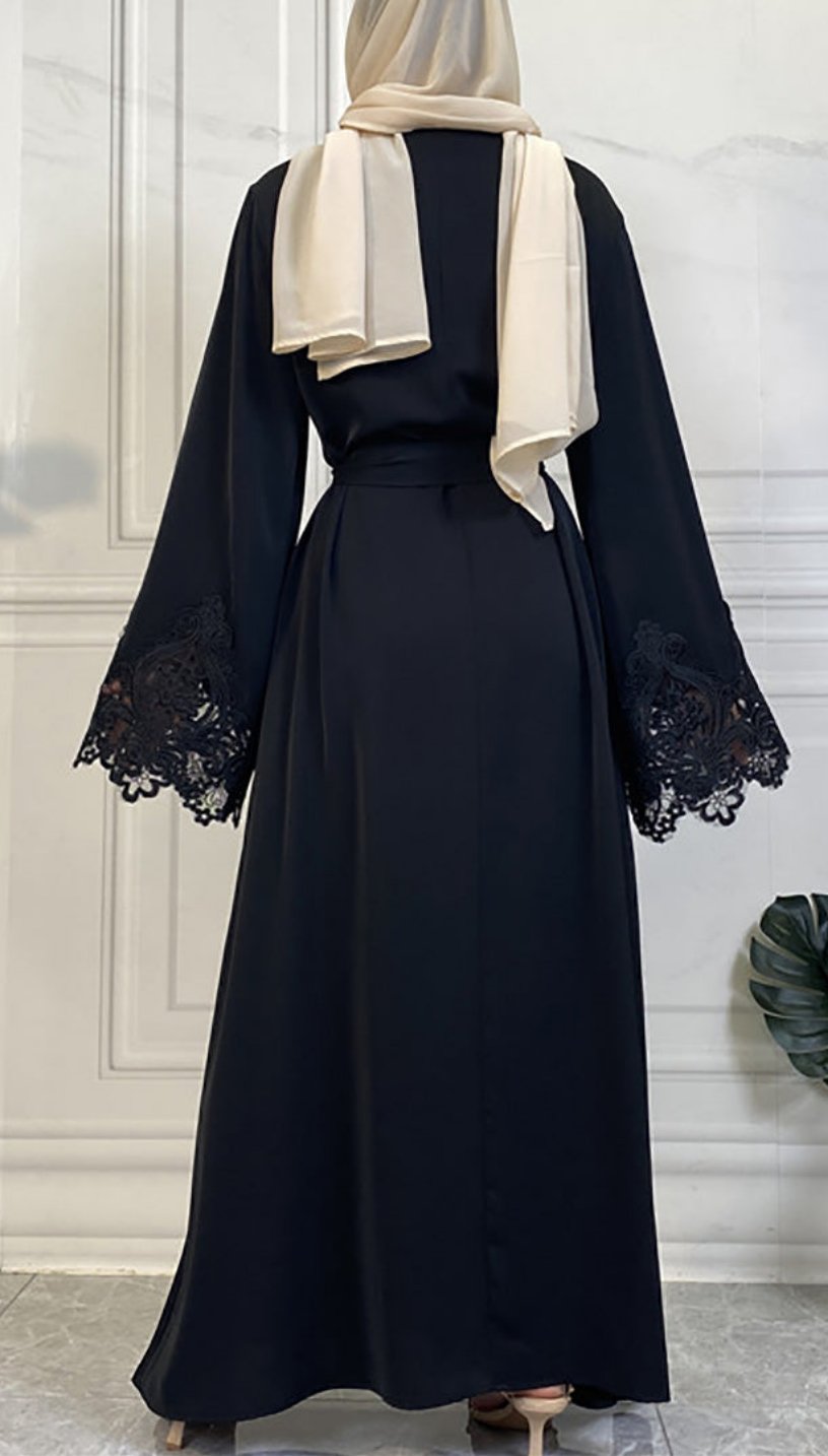 Aayat Closed Abaya