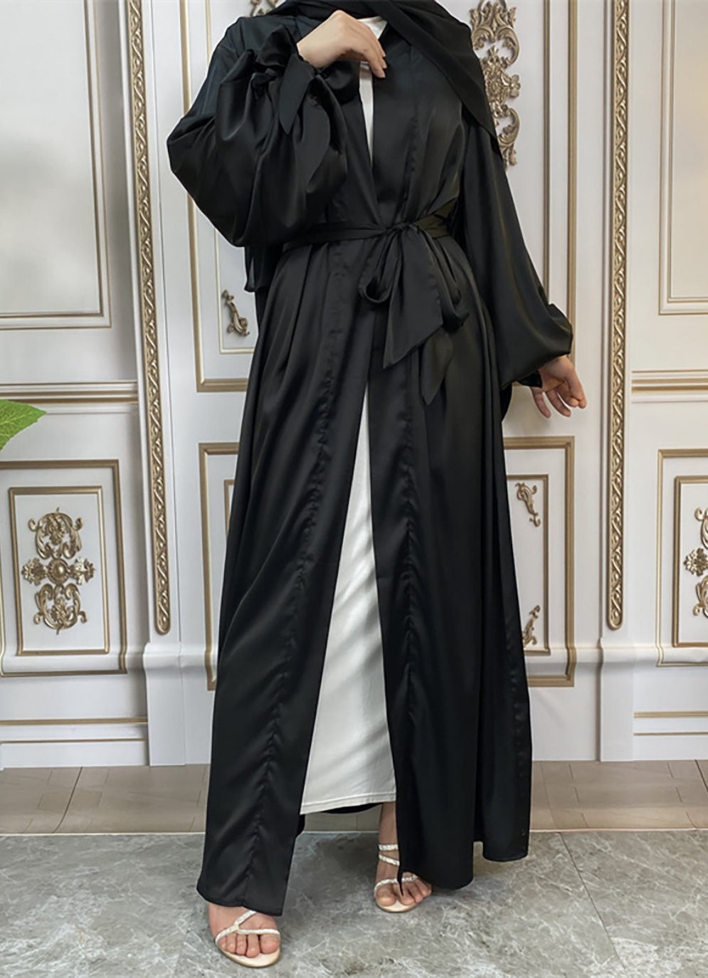 Maaya Satin Tie Abaya