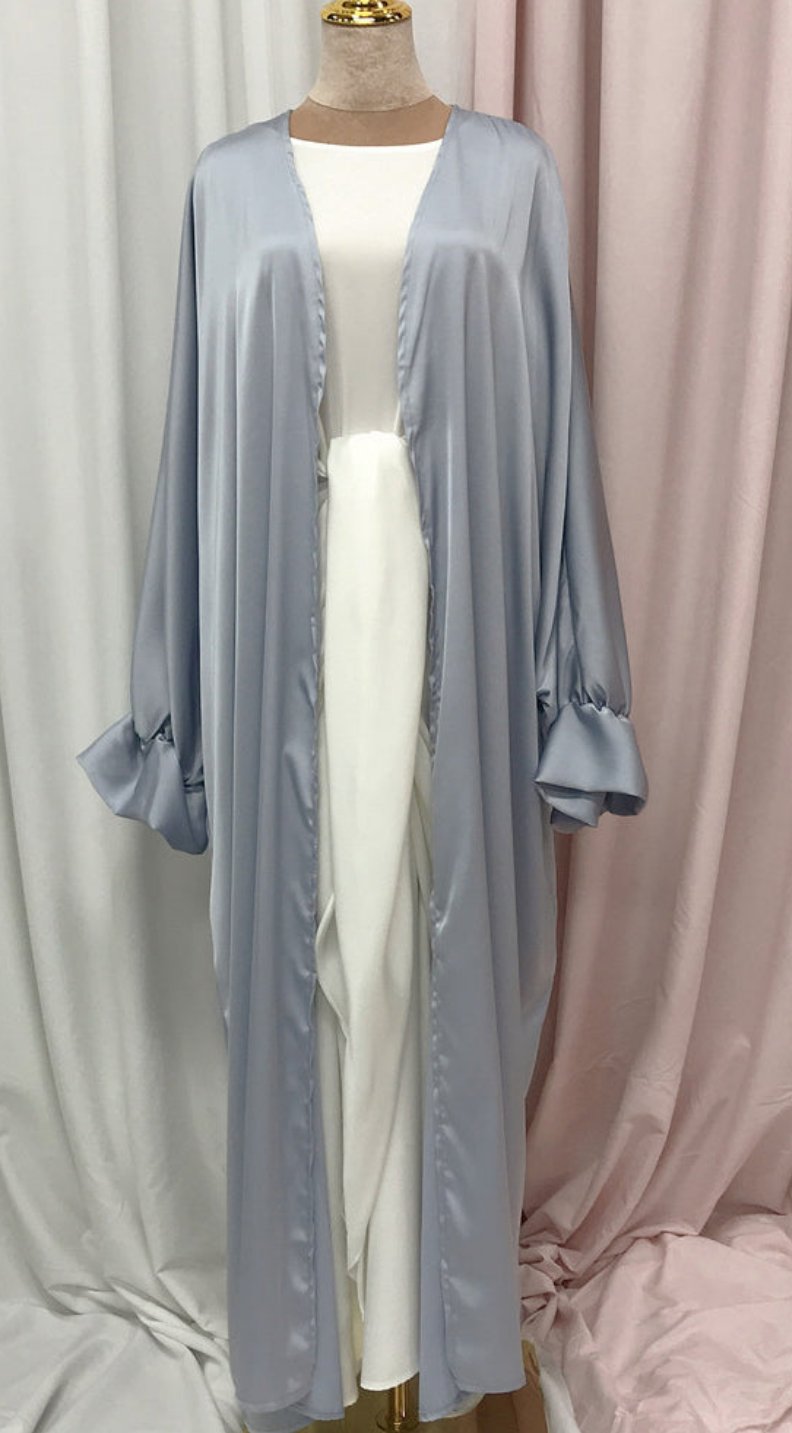 Maahwish Satin Abaya
