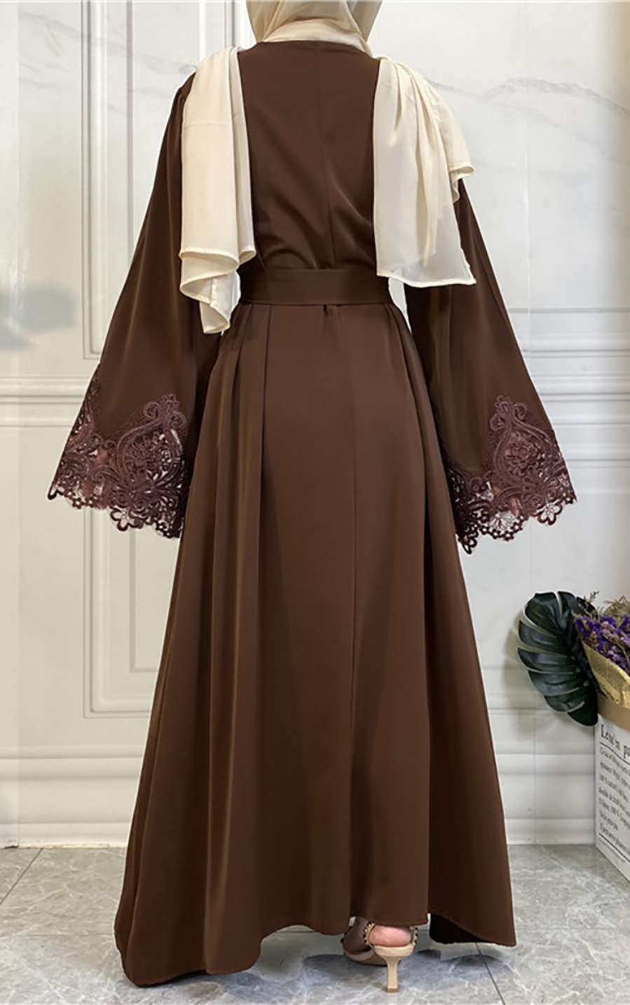 Aayat Closed Abaya