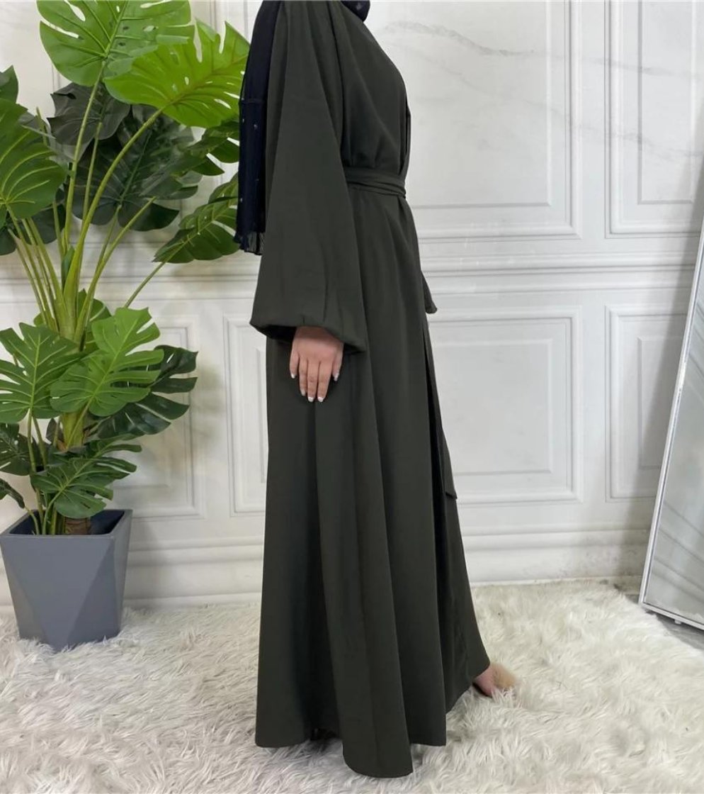 Layyah-Balloon Sleeve Abaya