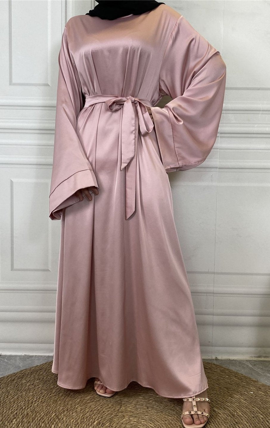 Inaya Classic Satin Abaya