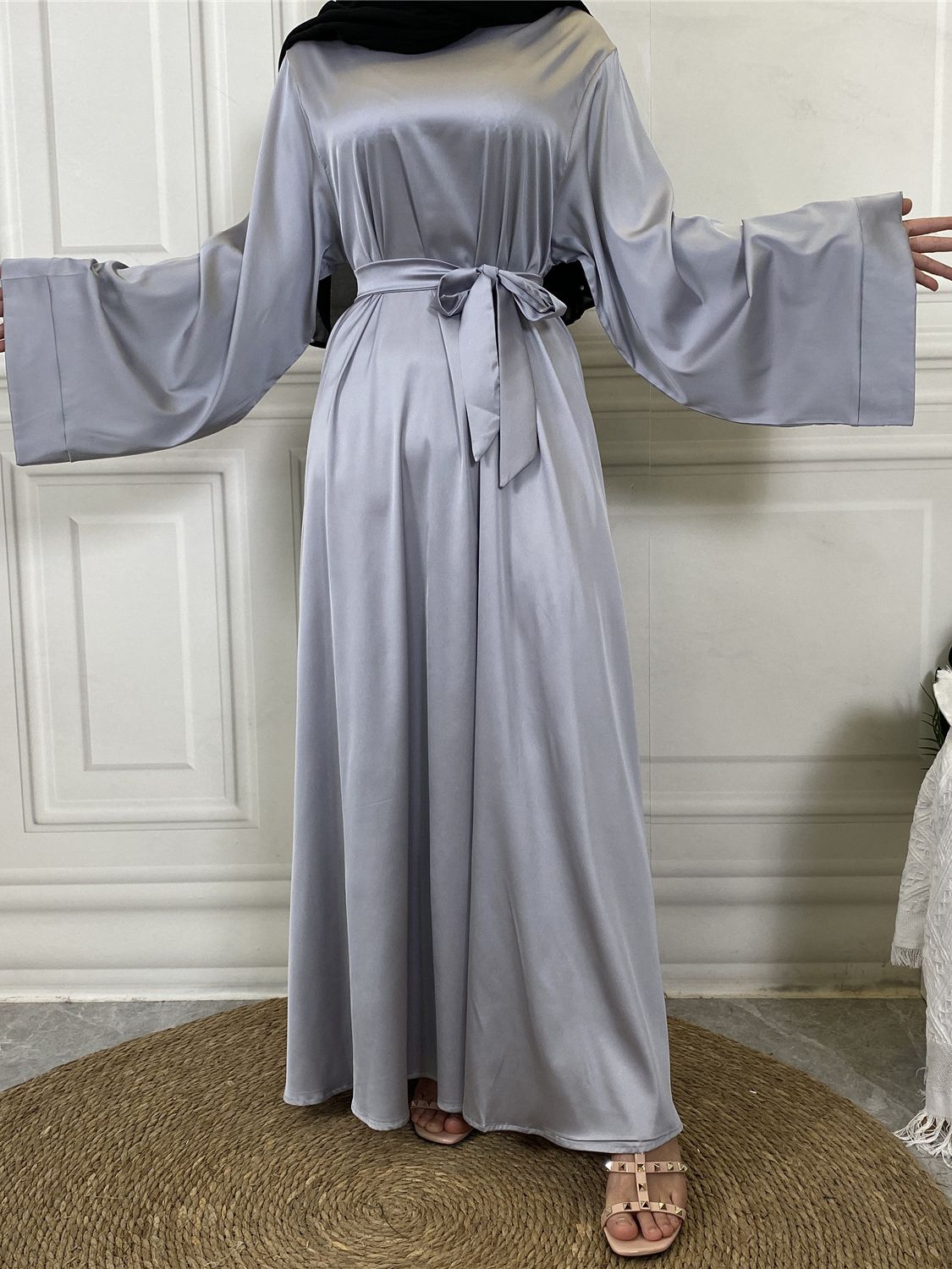 Inaya Classic Satin Abaya