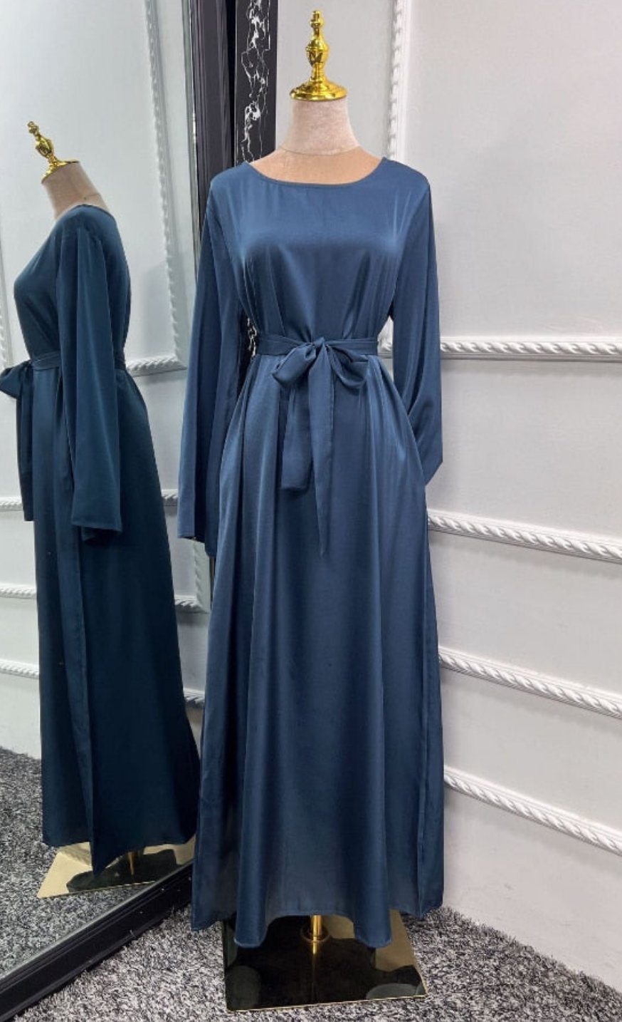 Inaya Classic Abaya With Pockets