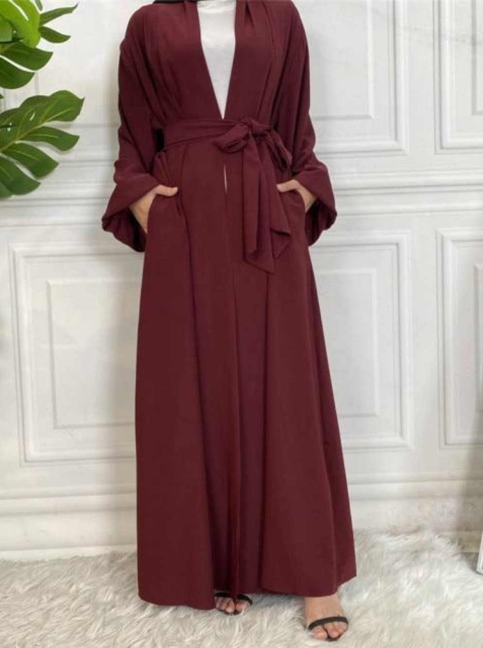 Layyah-Balloon Sleeve Abaya