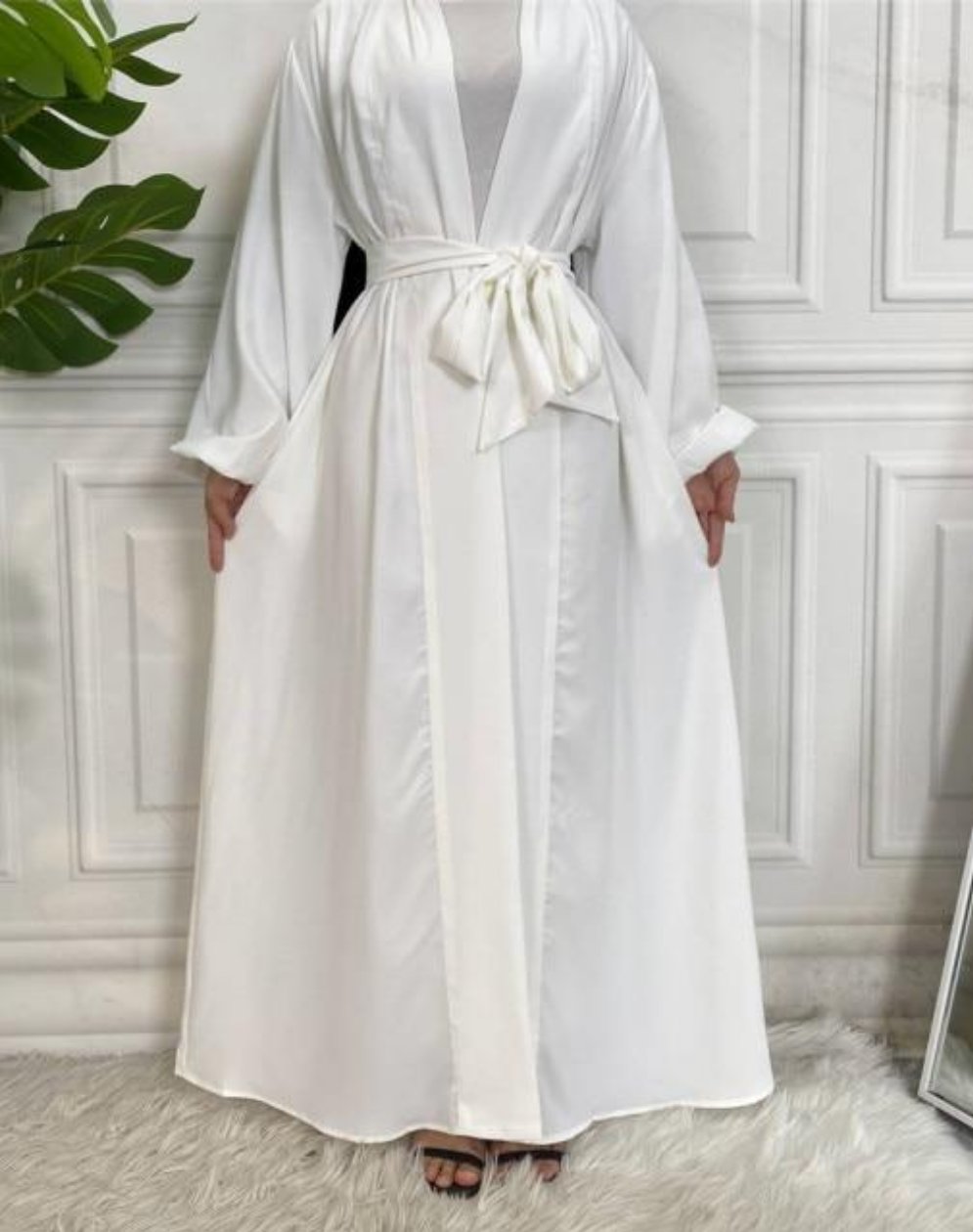 Layyah-Balloon Sleeve Abaya