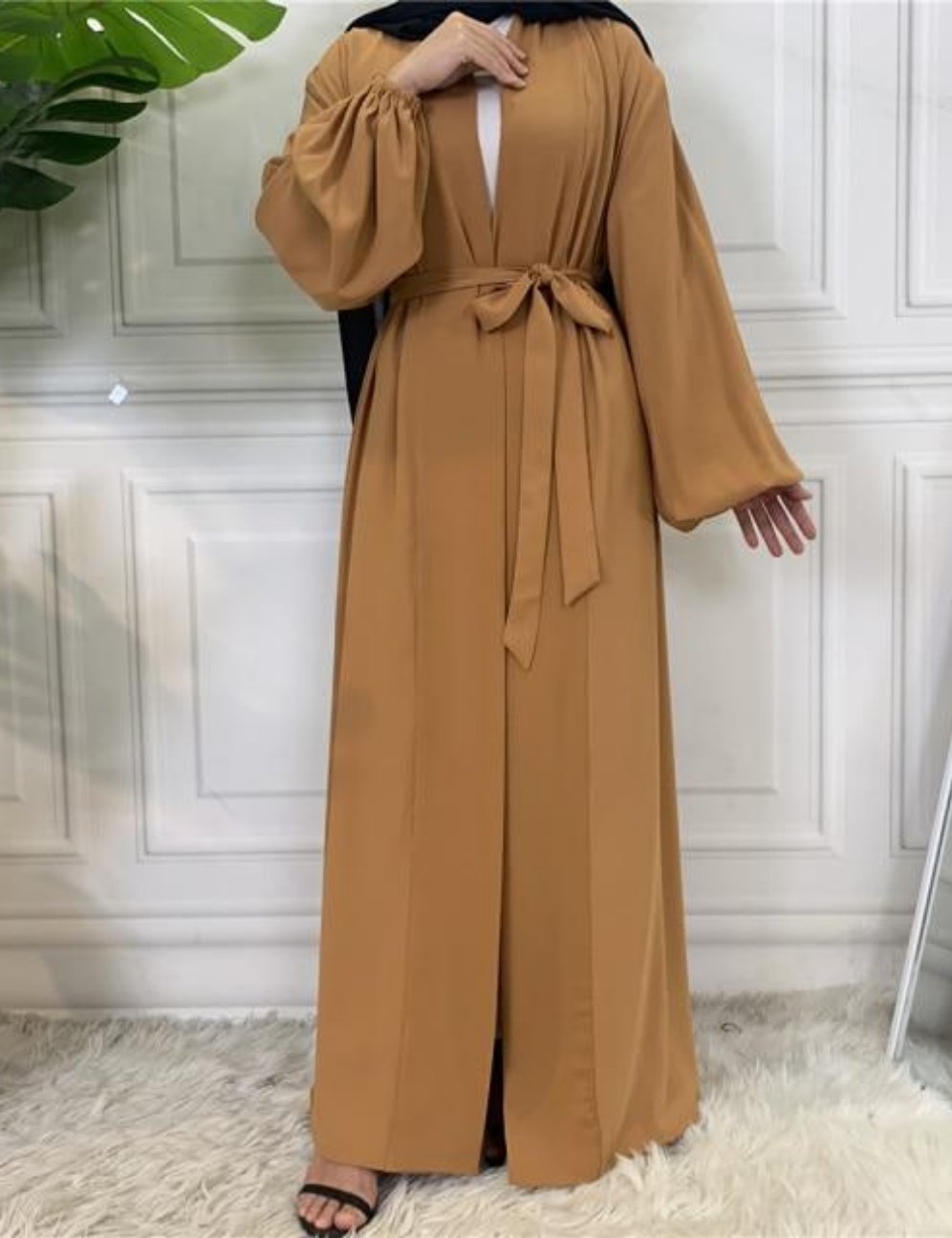 Layyah-Balloon Sleeve Abaya