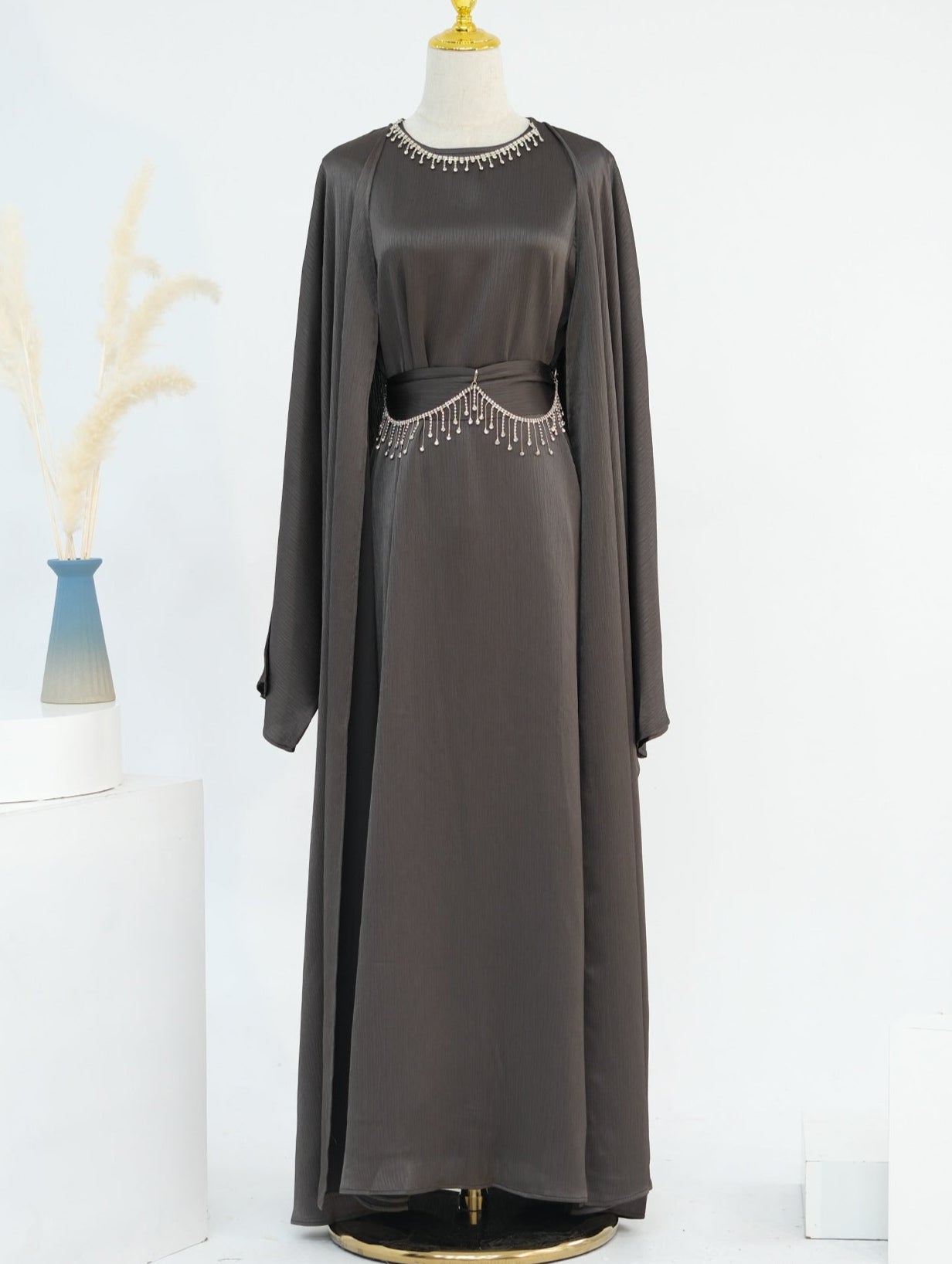 Lamiah Abaya With Crystal Chain