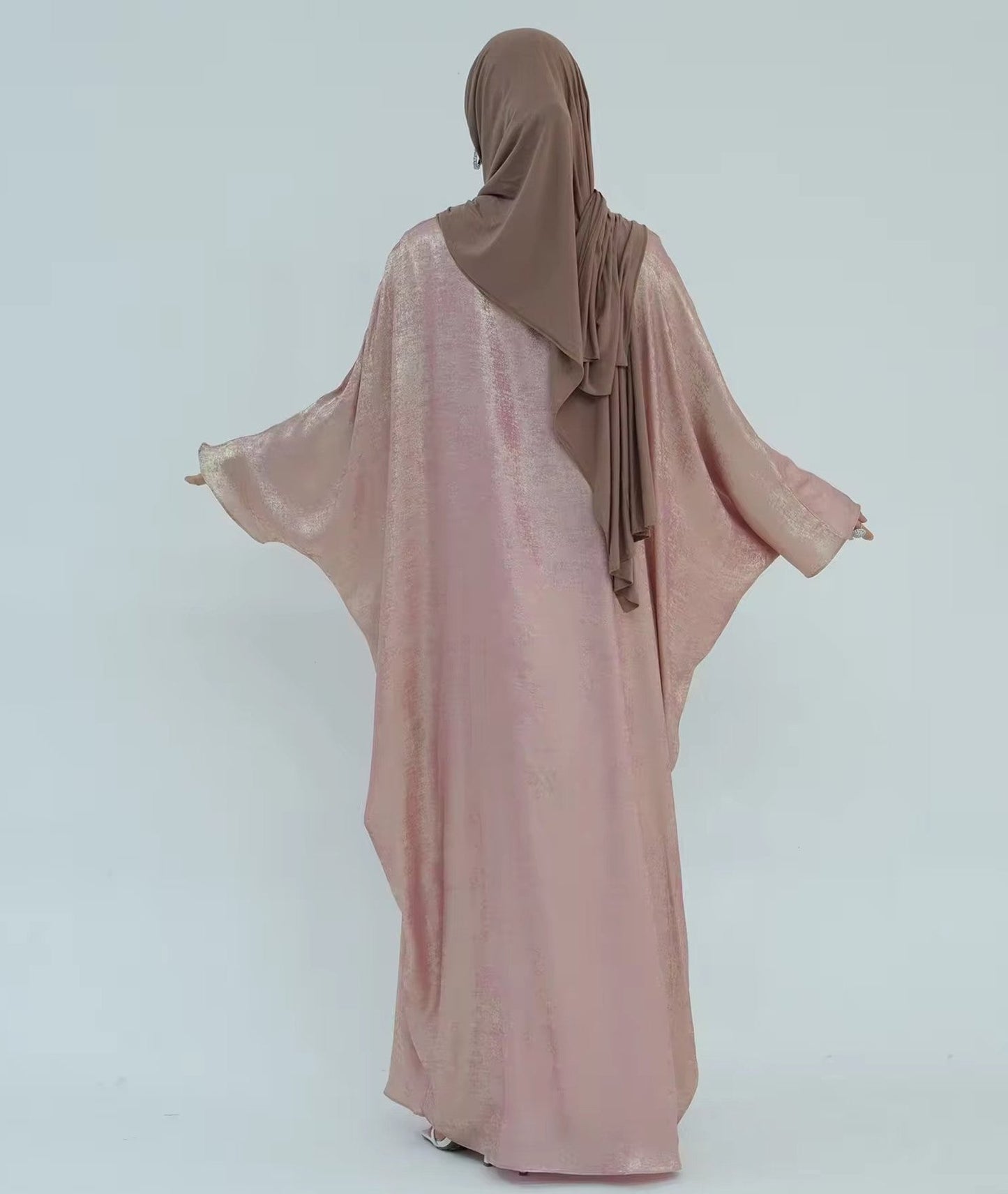 Zuveria Glossy Abaya