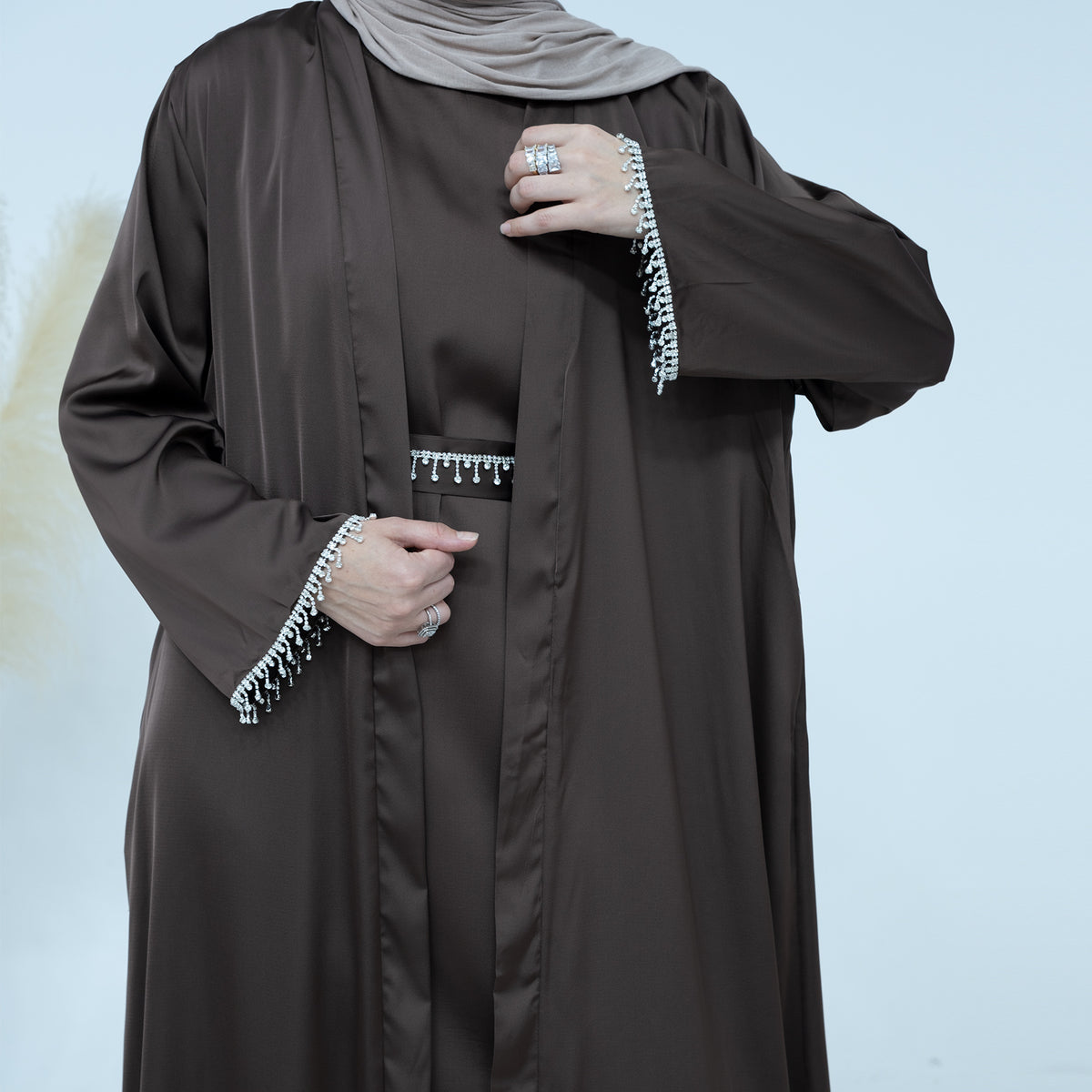 Sanya Abaya With Crystal Chain