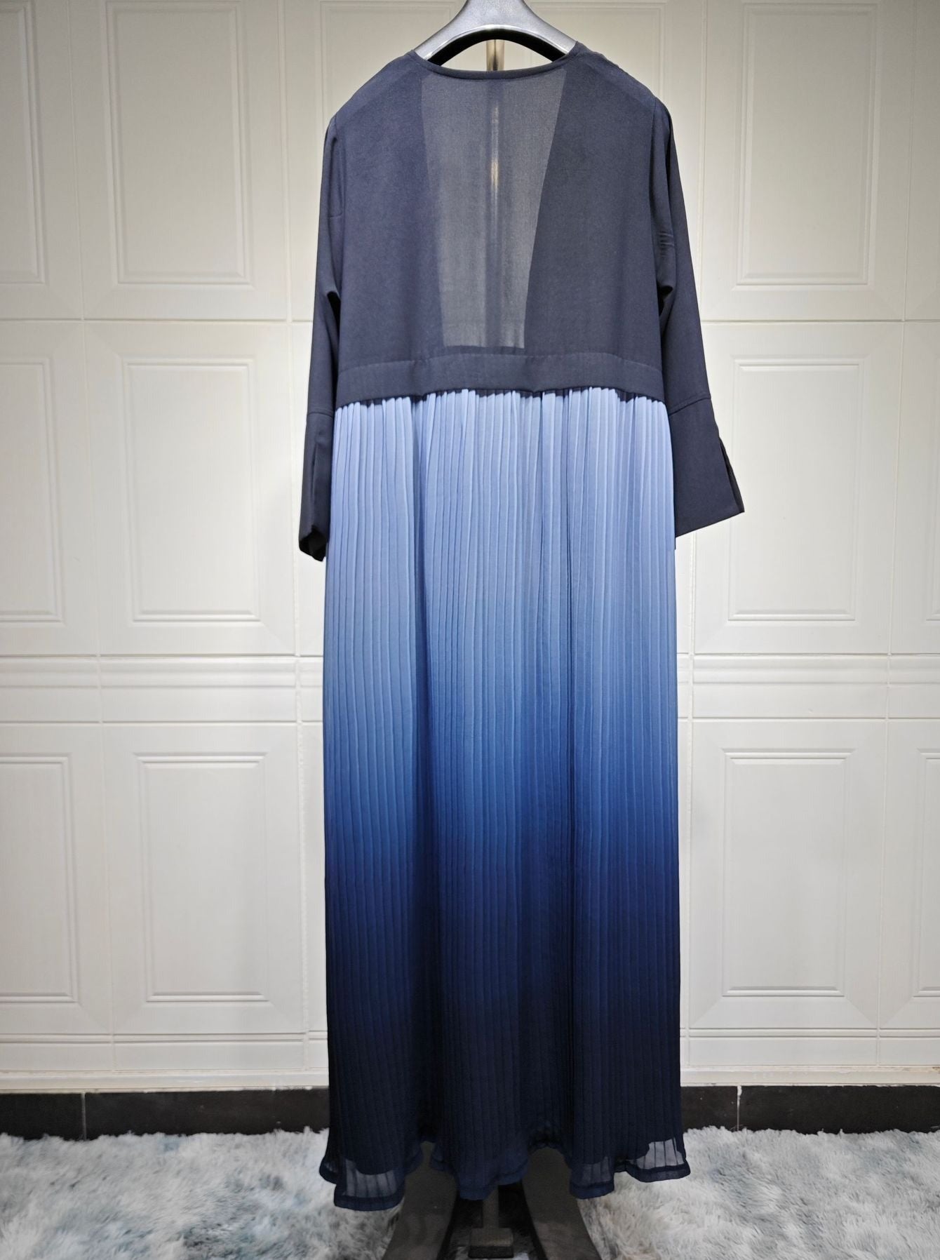 Pleated Ombre Abaya