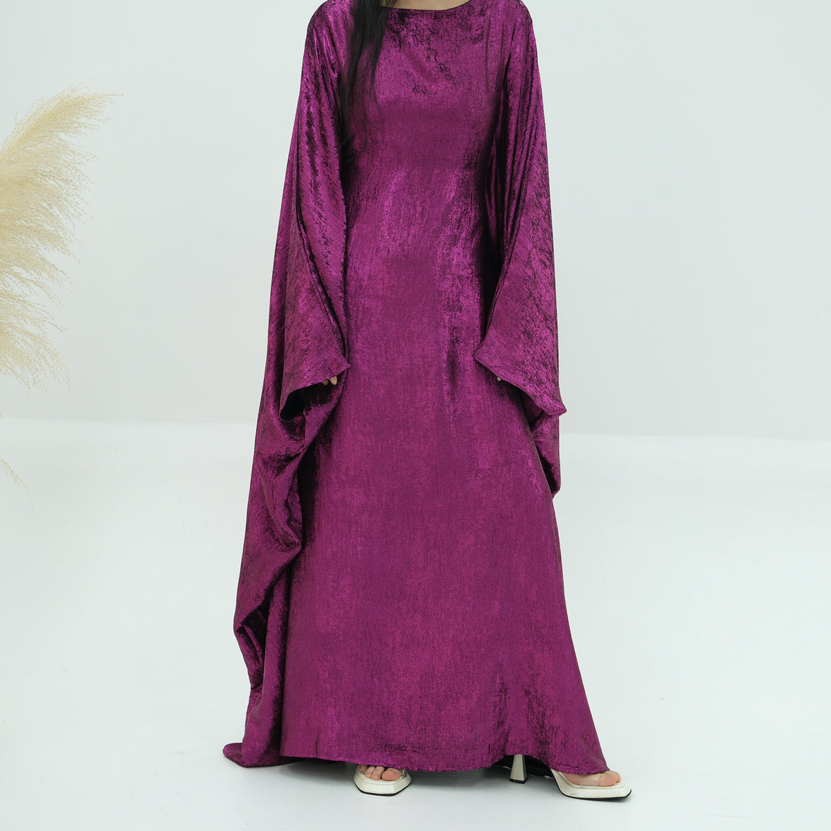 Elisa Butterfly Abaya