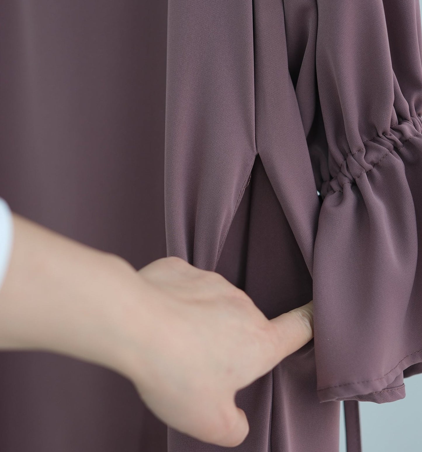 Yara Classic Abaya