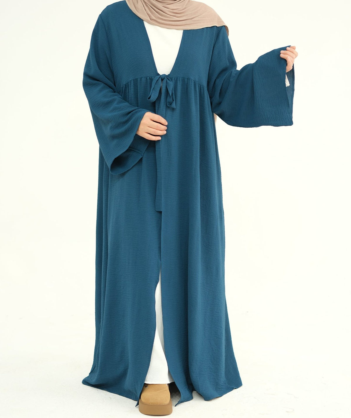 Rahila Tie Abaya