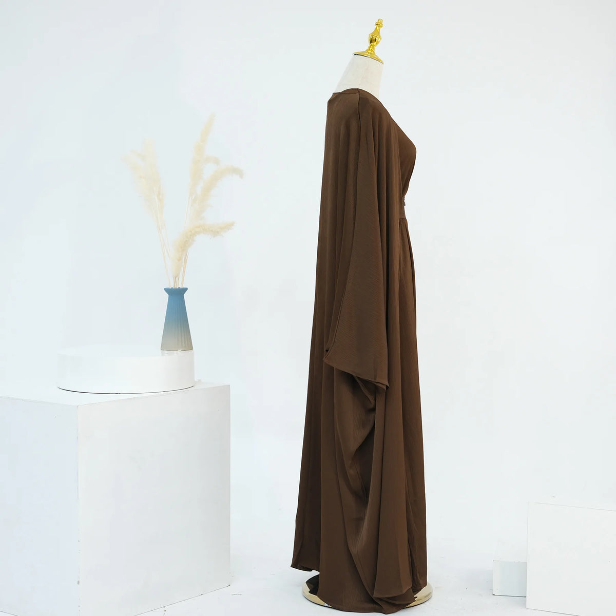 Lamiah Lamiah Satin Abaya Set – Inaya Collections