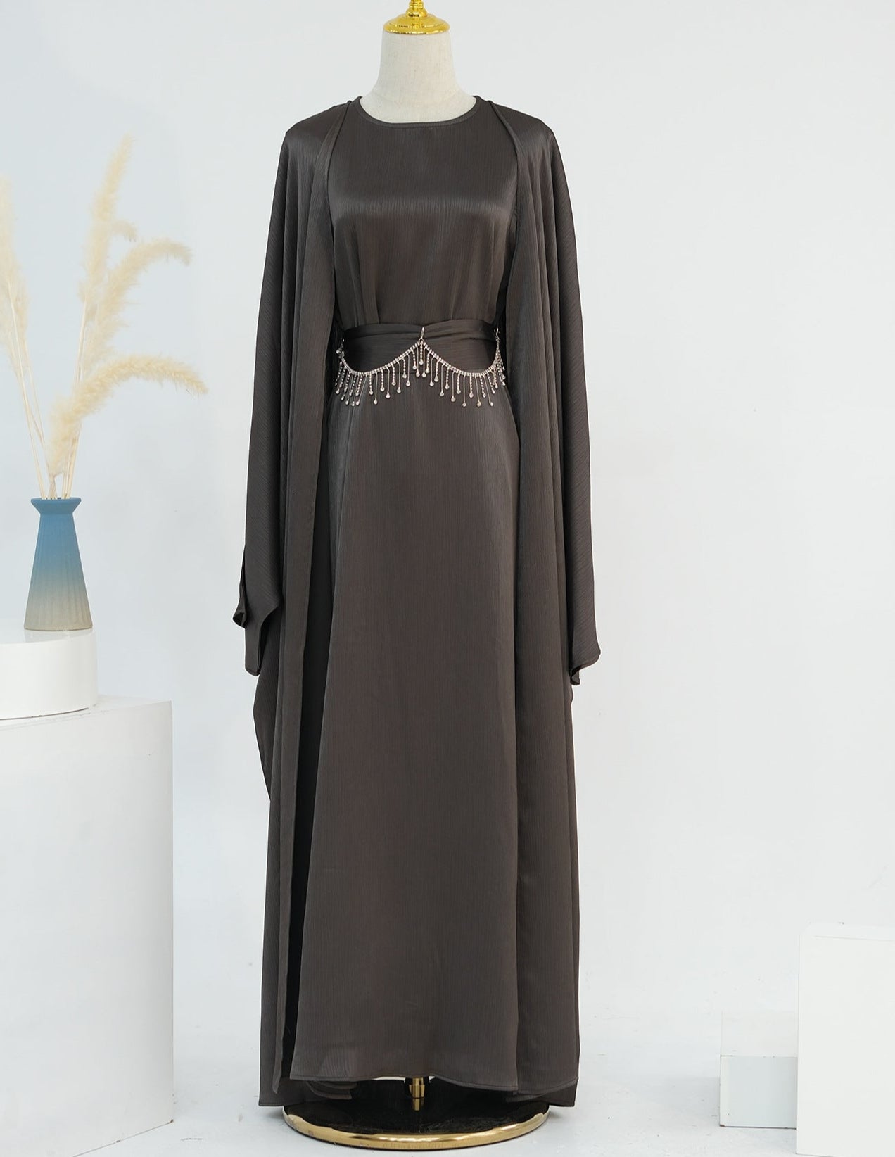 Lamiah Abaya With Crystal Chain