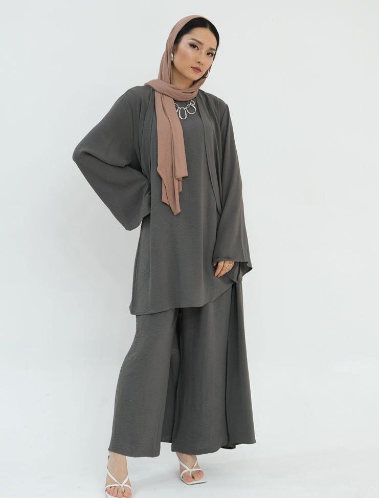 Zoha-Three Piece Abaya Set