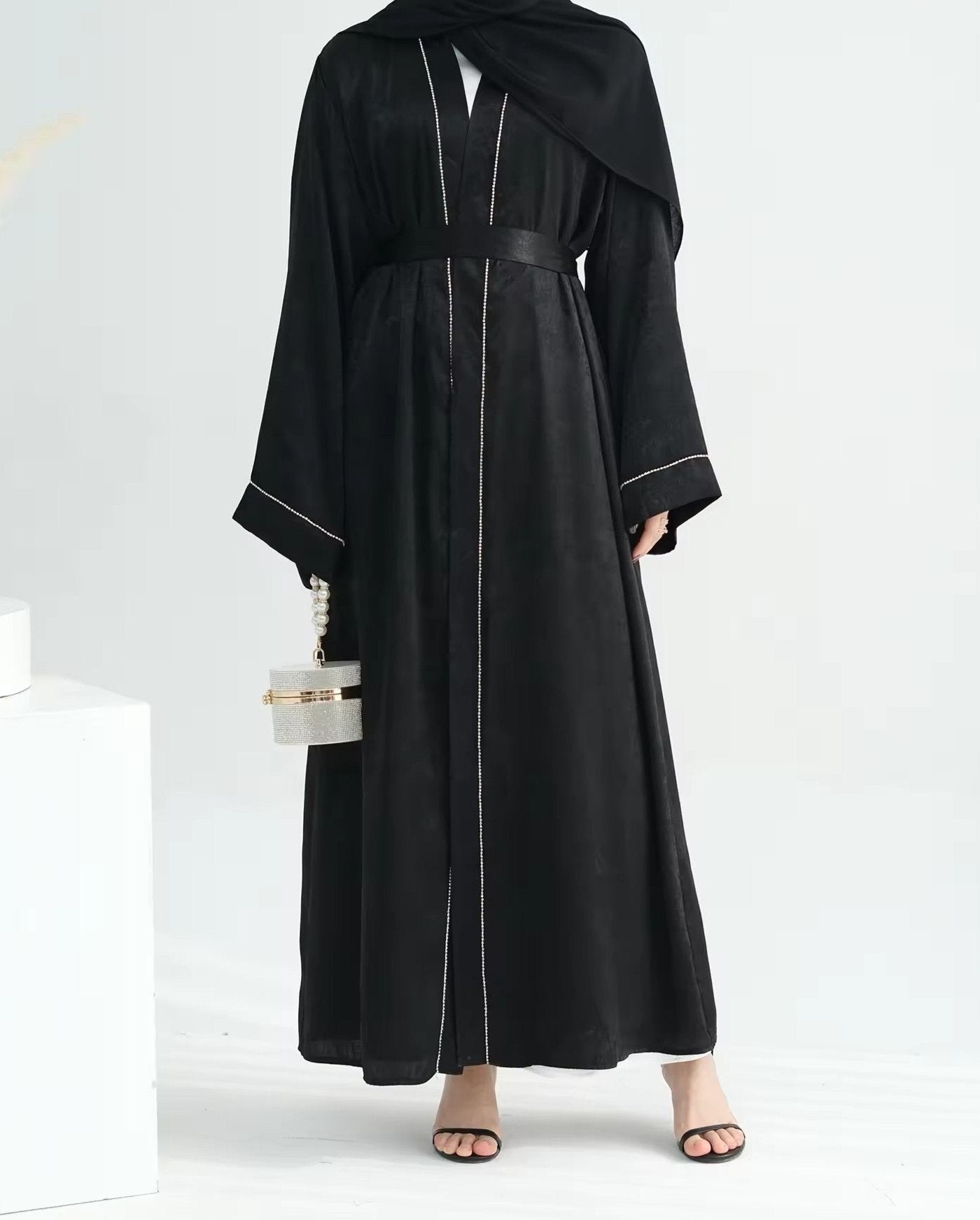 Amelia Satin Abaya