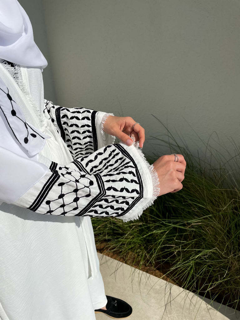 Keffiyeh Embroidery Abaya