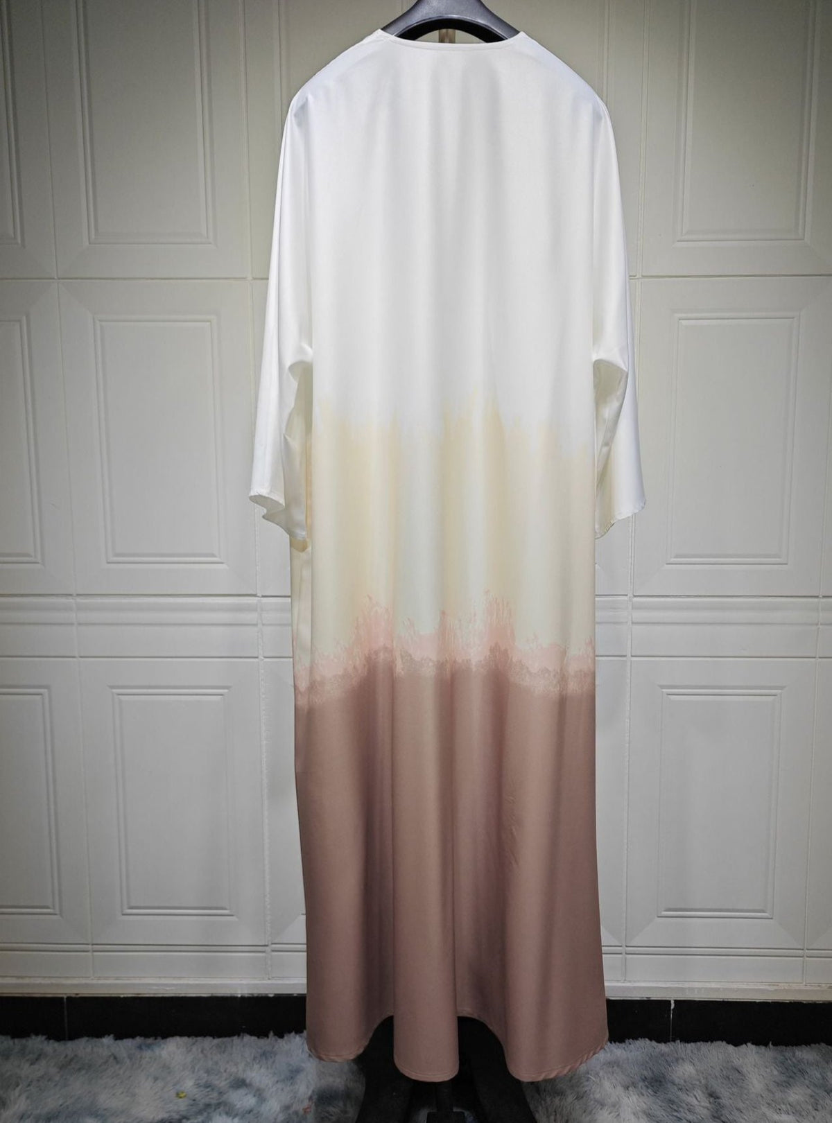 Roomi Ombre Abaya Set