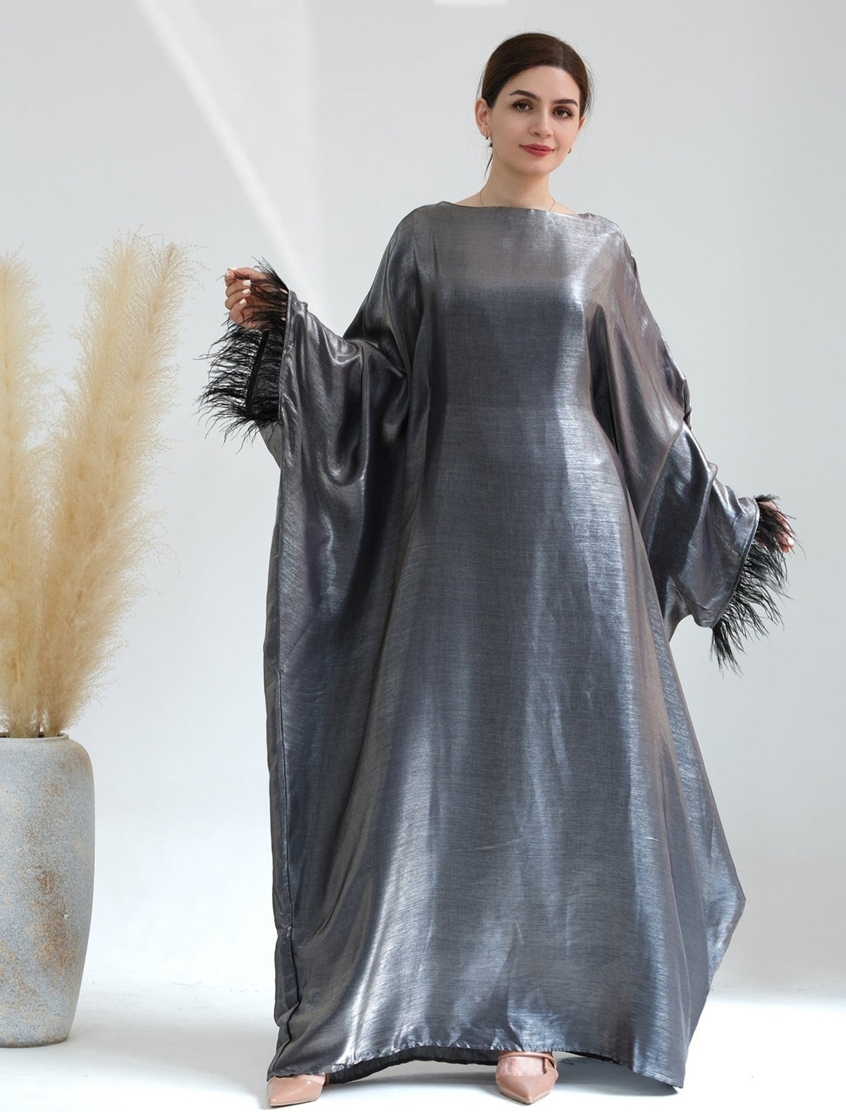 Miah Feather Farasha