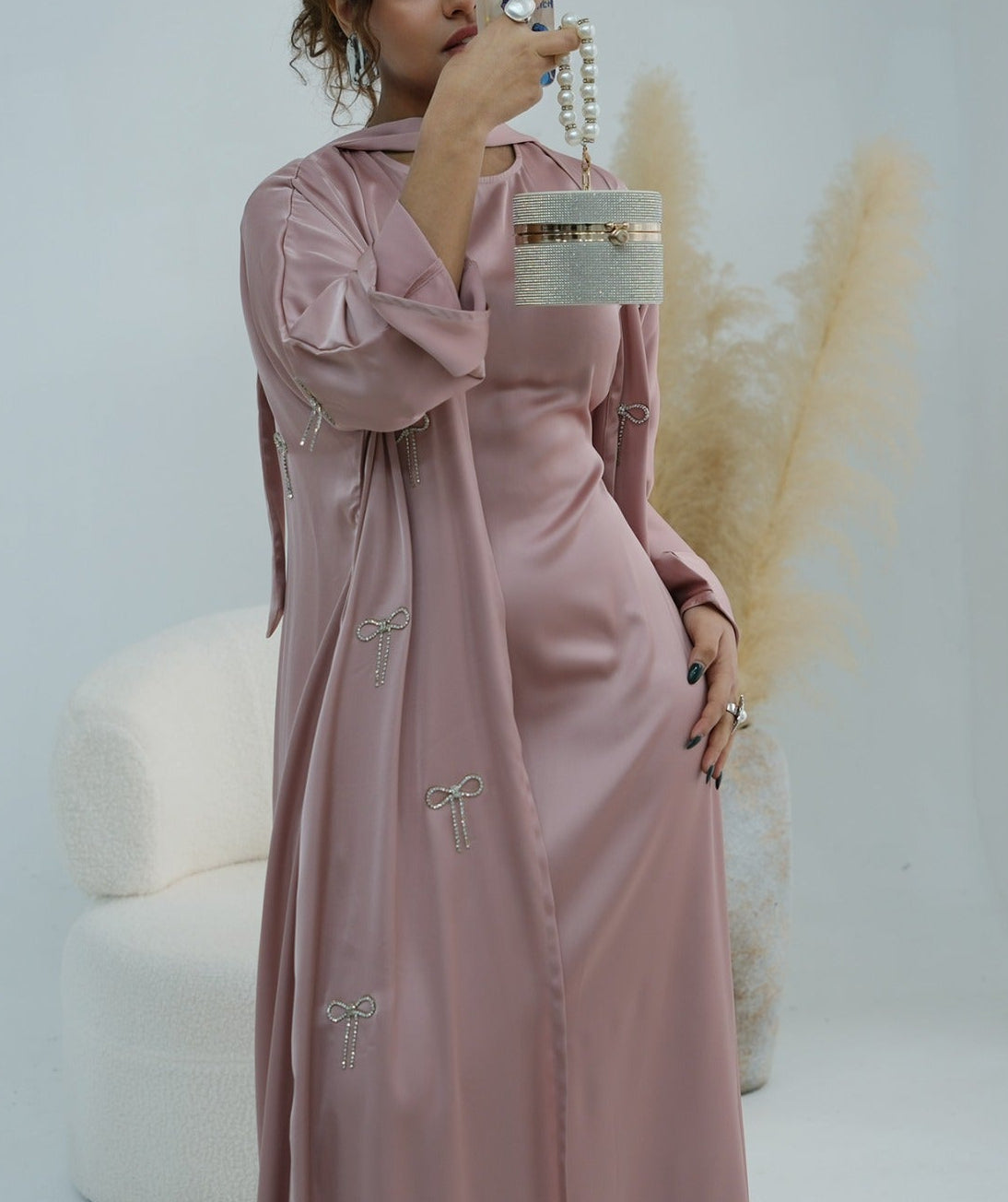 Aimah Crystal Bow Abaya Set
